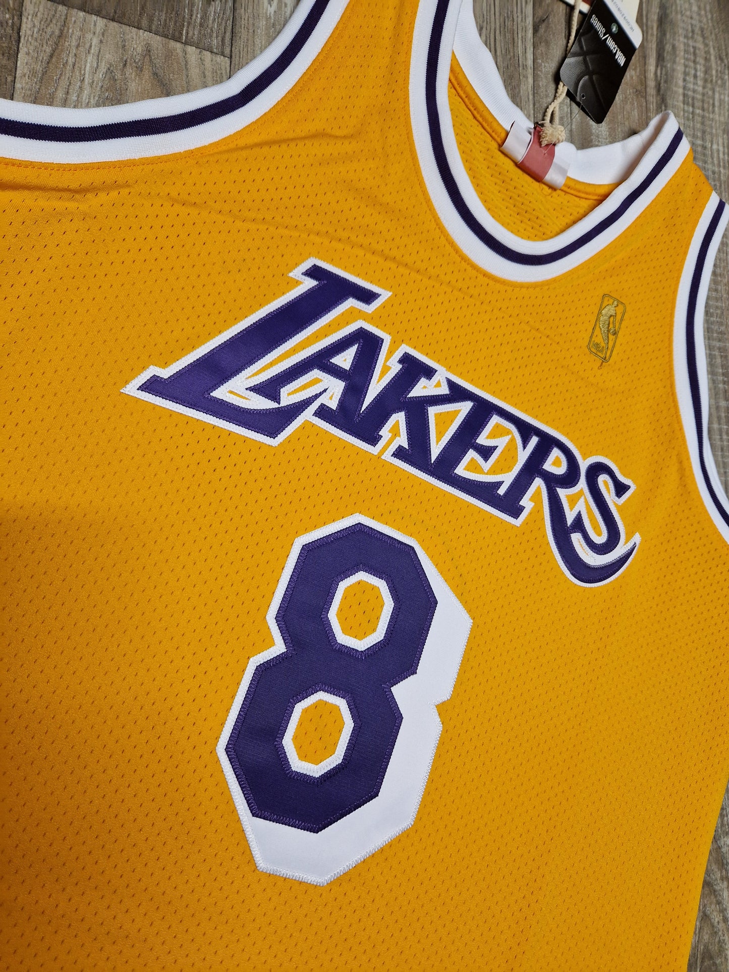 Kobe Bryant Authentic Los Angeles Lakers Jersey Size Large
