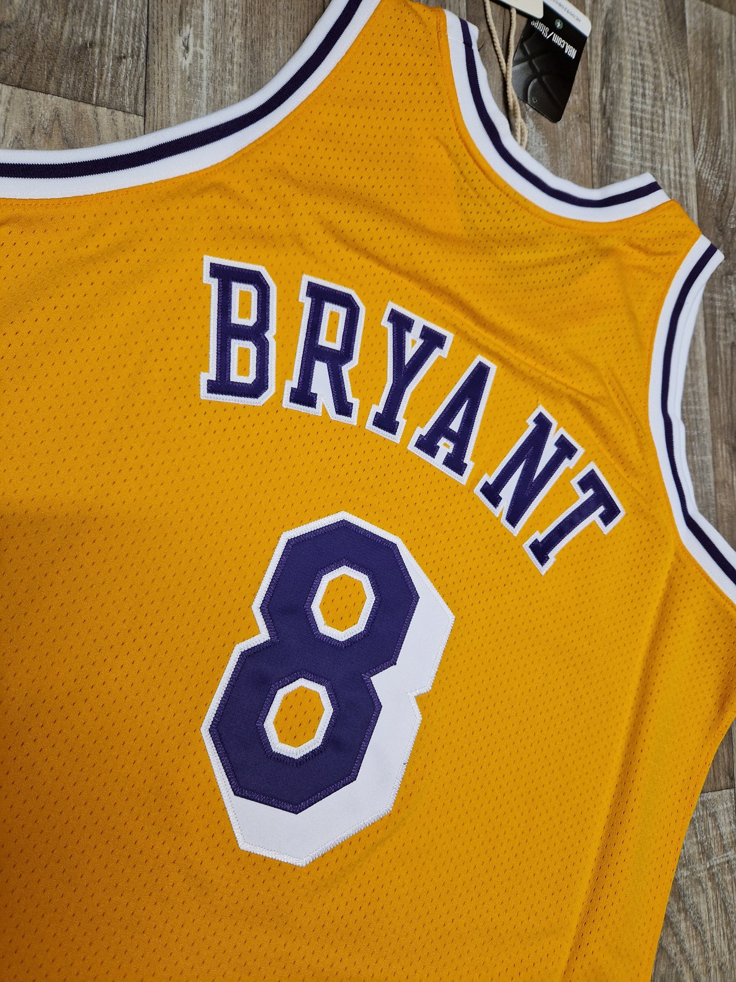Kobe Bryant Authentic Los Angeles Lakers Jersey Size Large