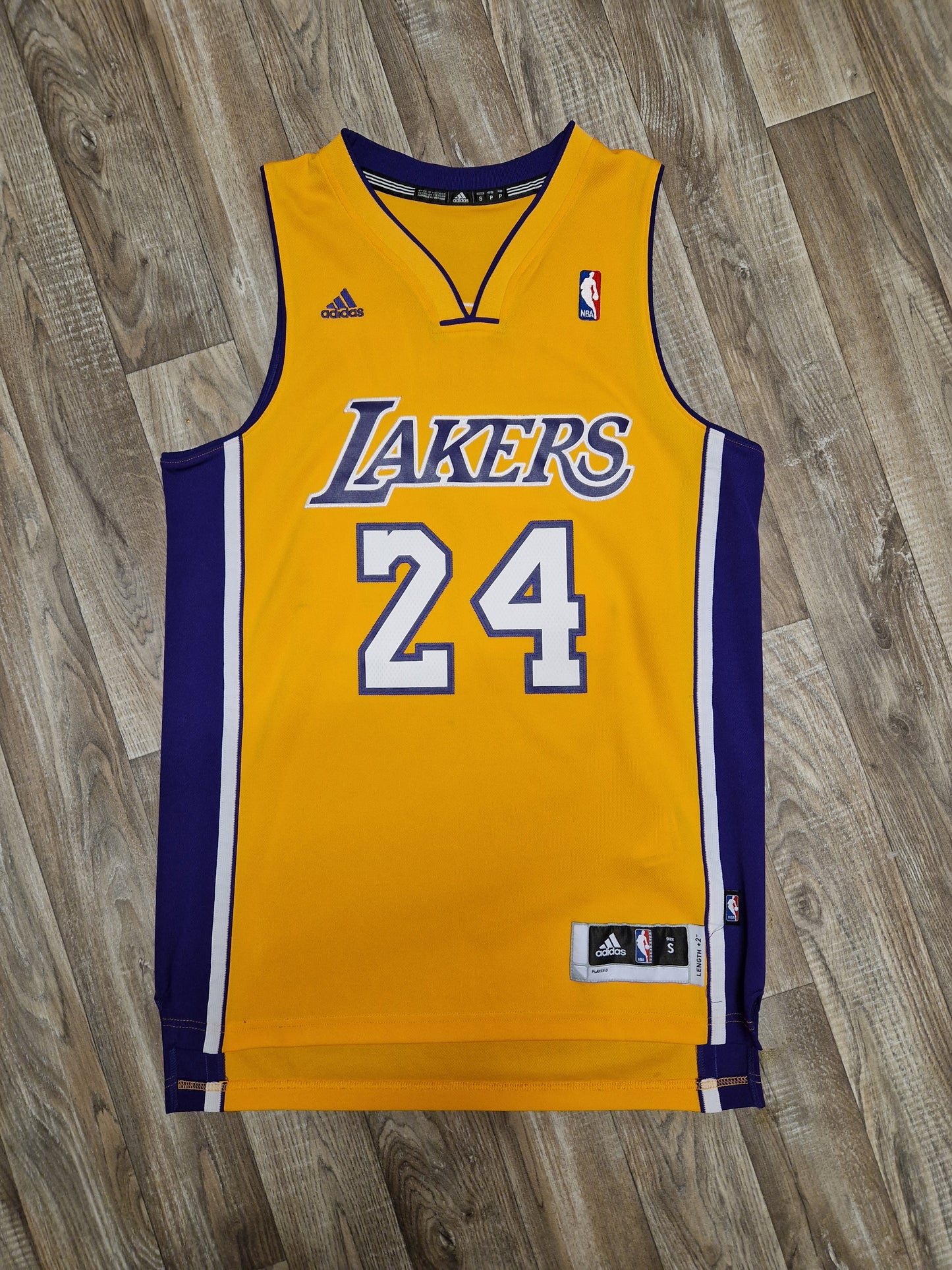 Kobe Bryant Los Angeles Lakers Jersey Size Small