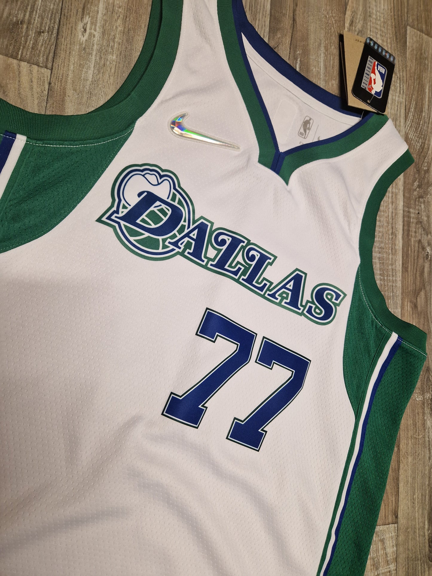 Luka Doncic Dallas Mavericks 75th Anniversary Jersey Size Medium