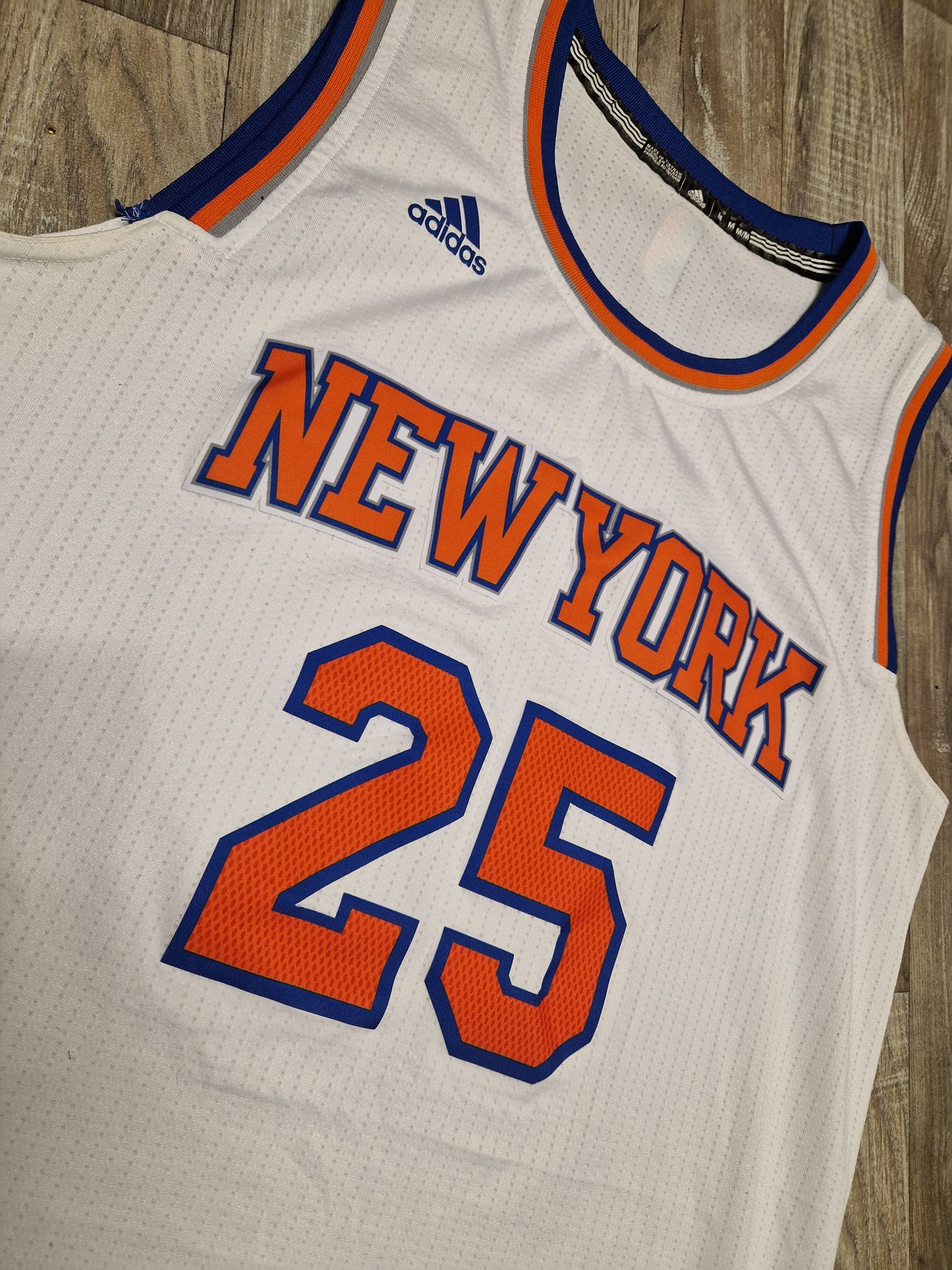 Derrick Rose New York Knicks Jersey Size Medium