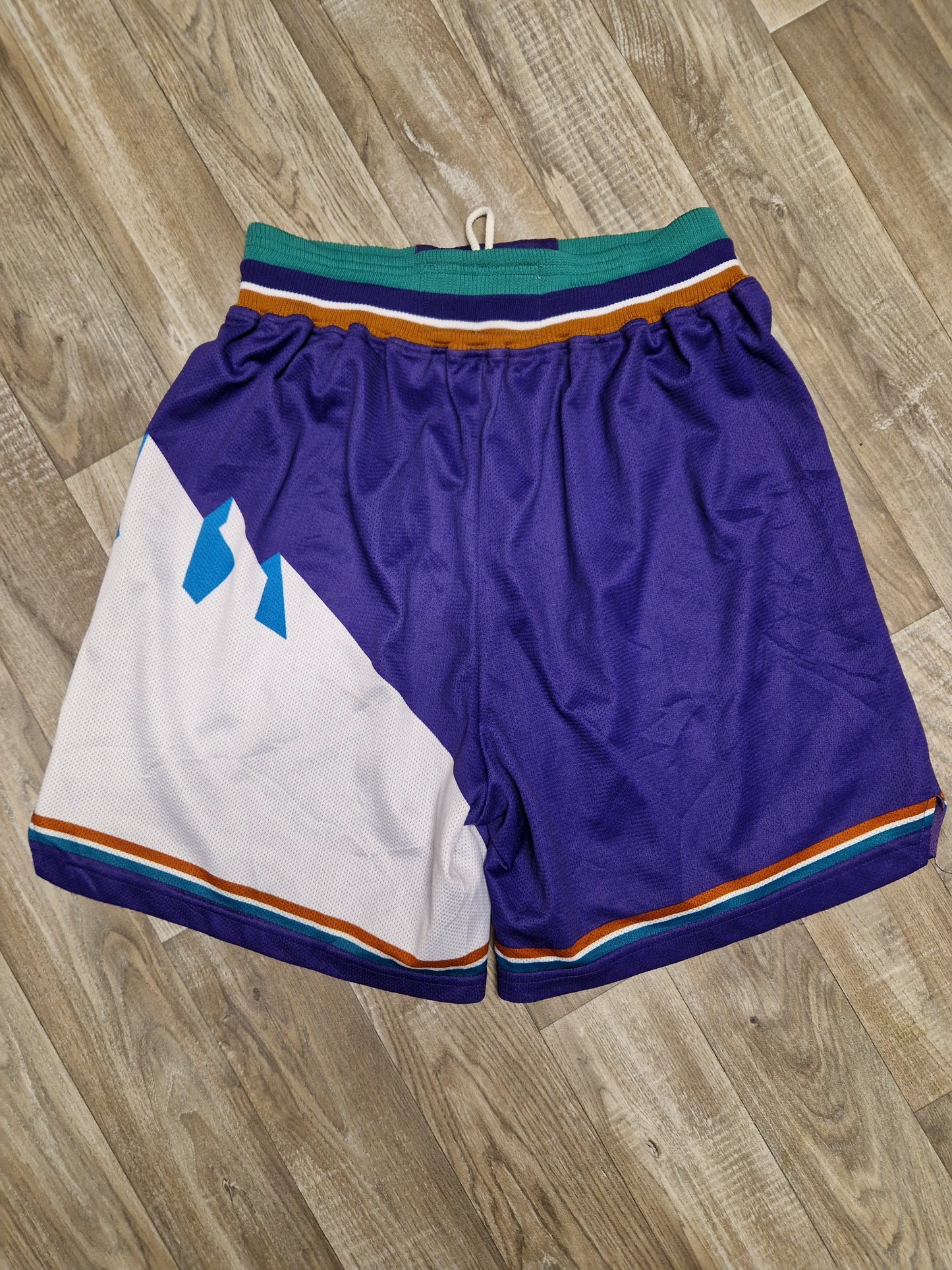 Utah Jazz Shorts Size Large