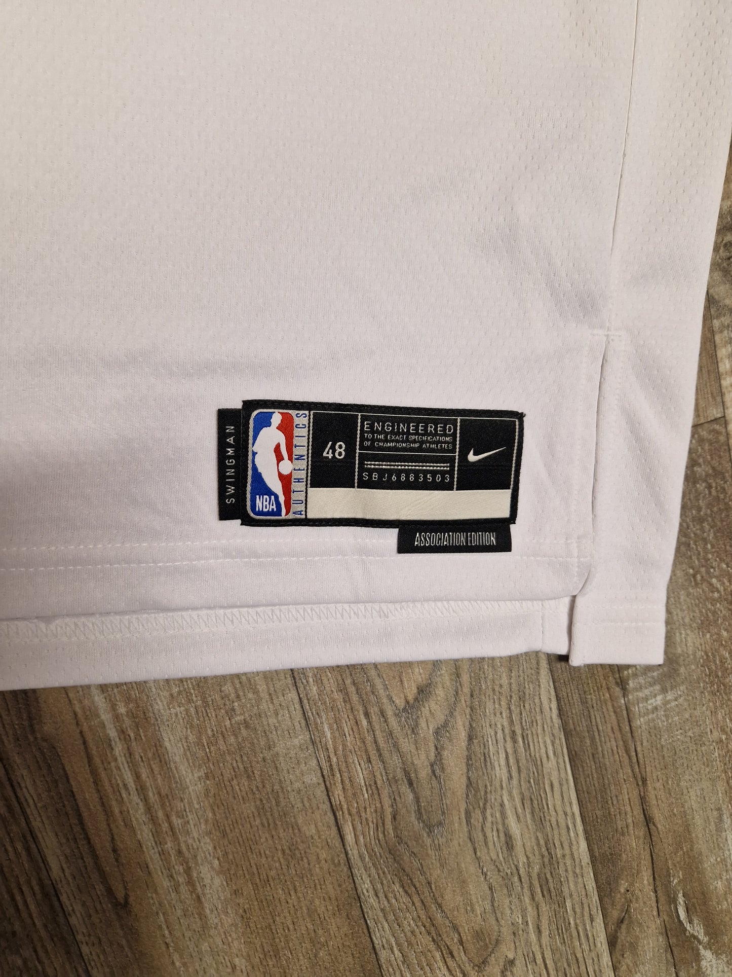 Nikola Jokic Denver Nuggets Jersey Size Large