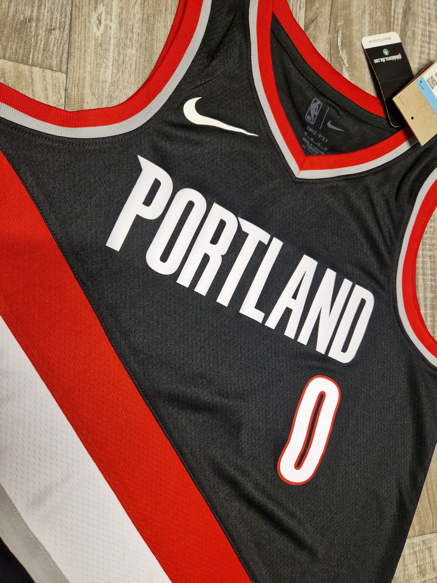 Damian Lillard Portland Trailblazers Jersey Size Medium