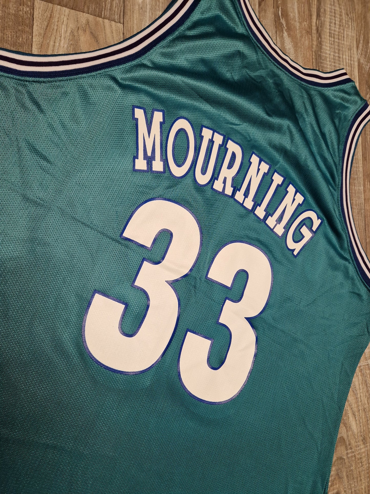 Alonzo Mourning Charlotte Hornets Jersey Size XL