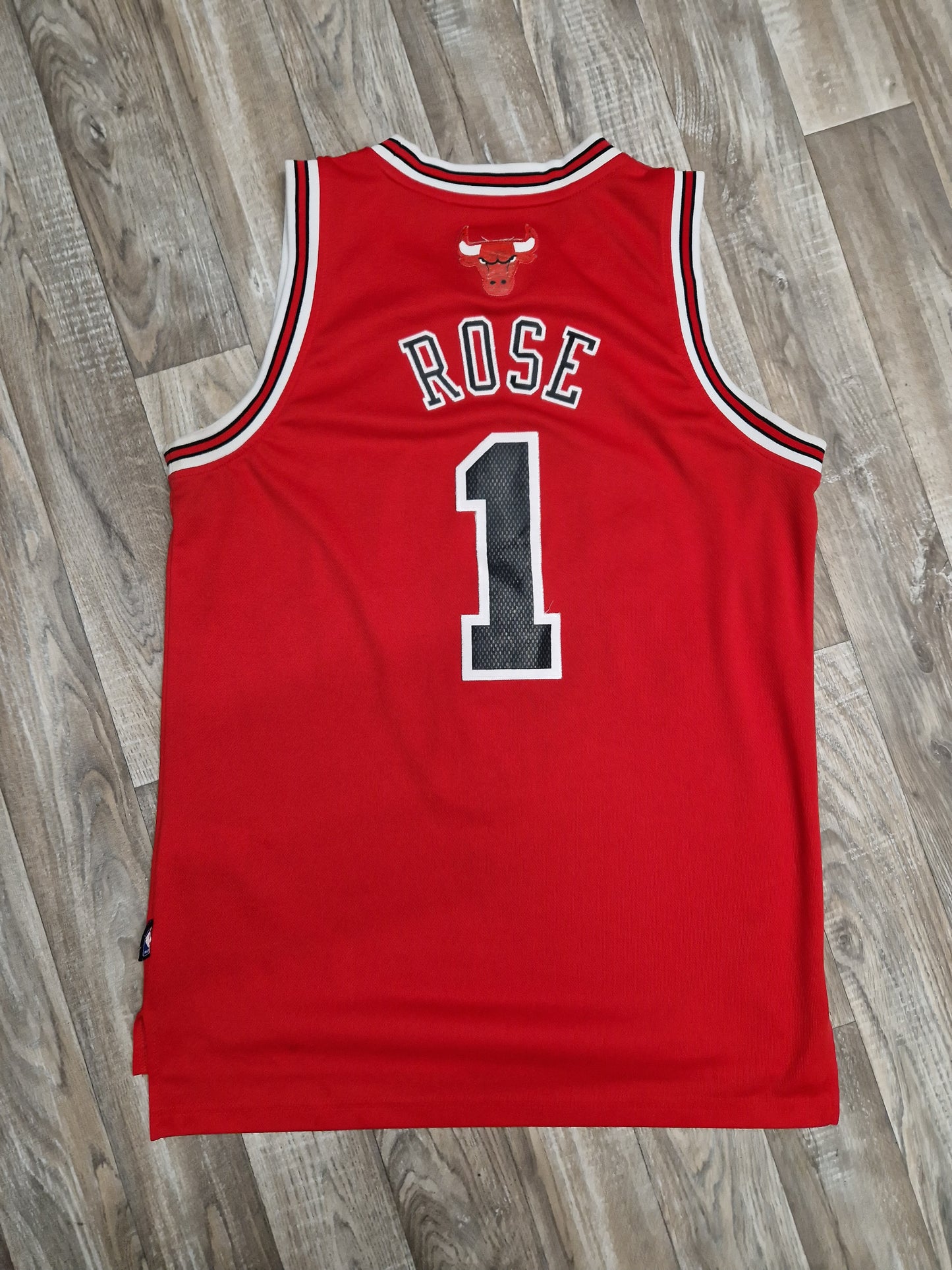 Derrick Rose Chicago Bulls Jersey Size Medium