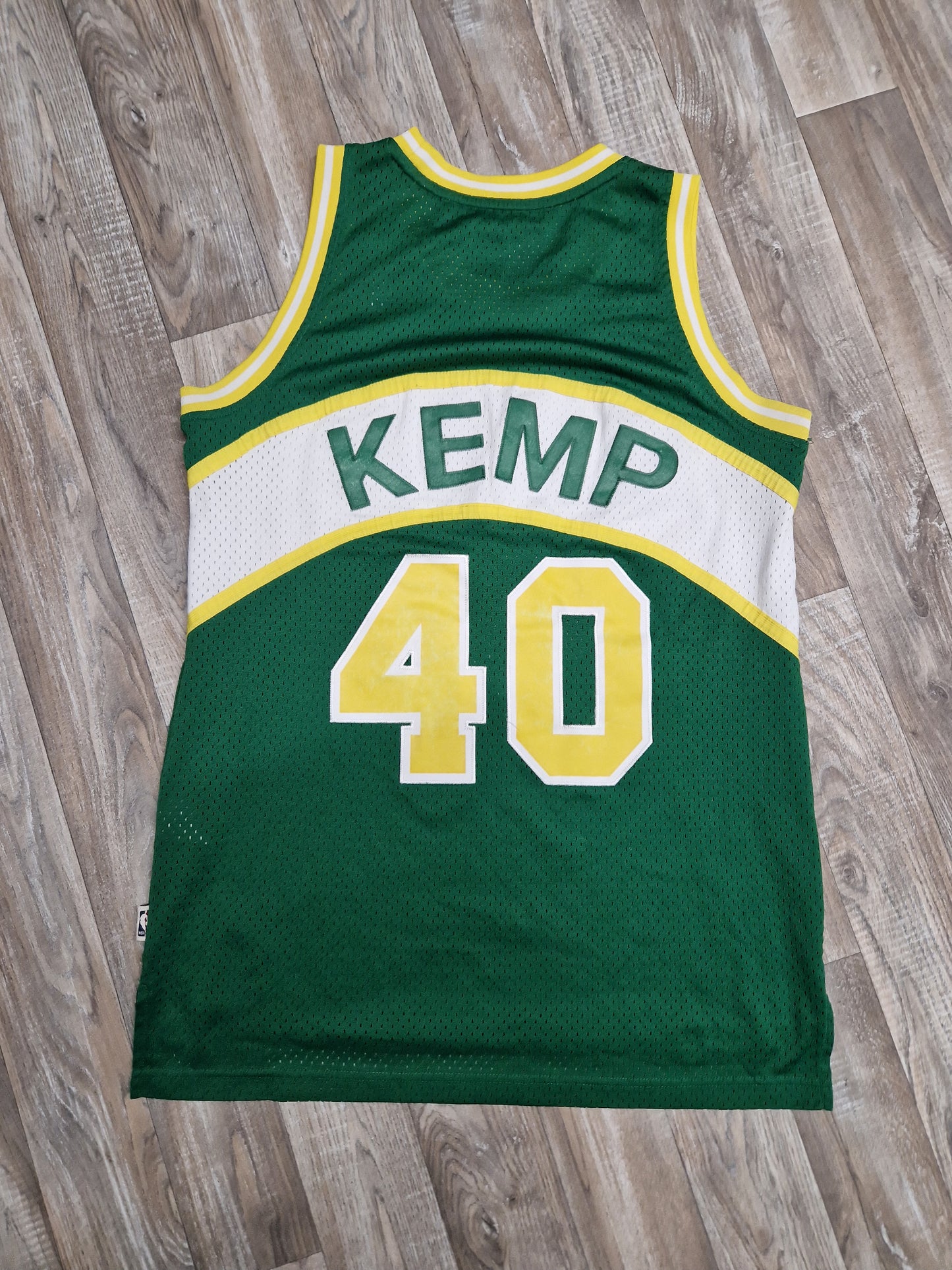 Shawn Kemp Seattle Supersonics Jersey Size Medium