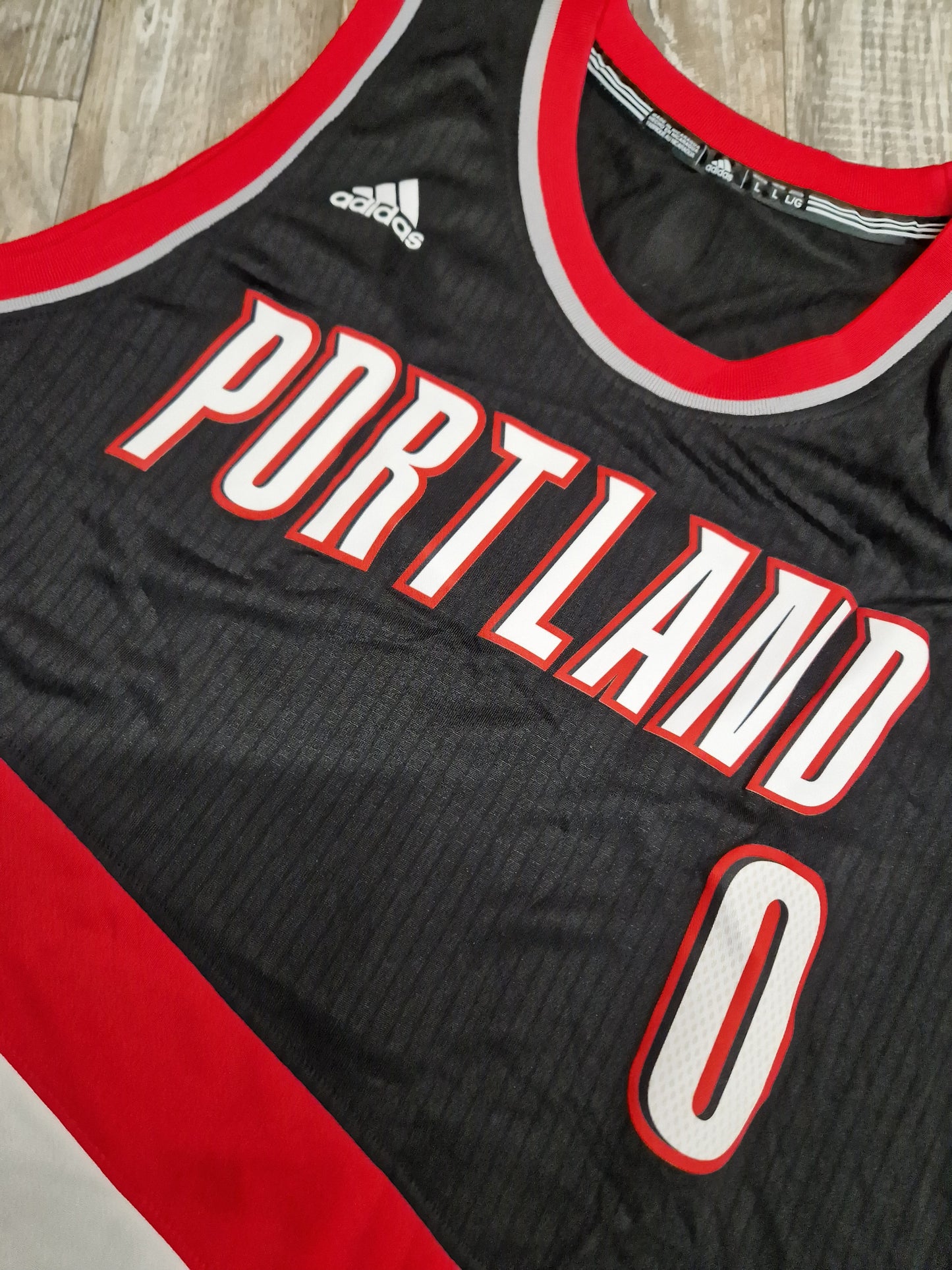 Damian Lillard Portland Trailblazers Jersey Size Large