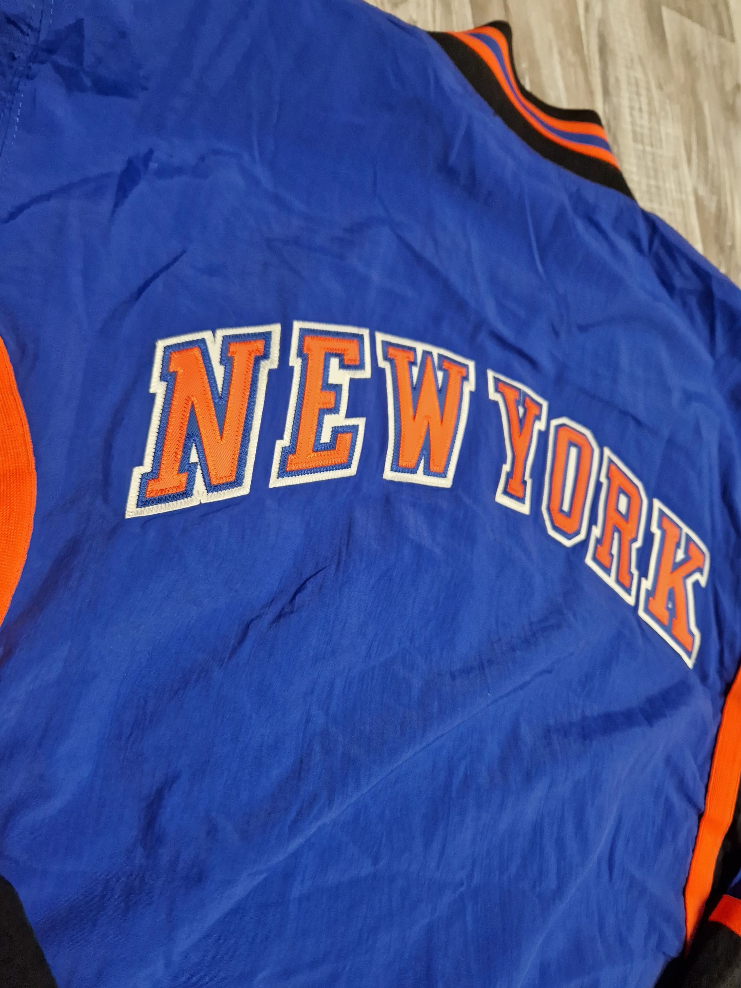 New York Knicks Authentic Jacket Size Large