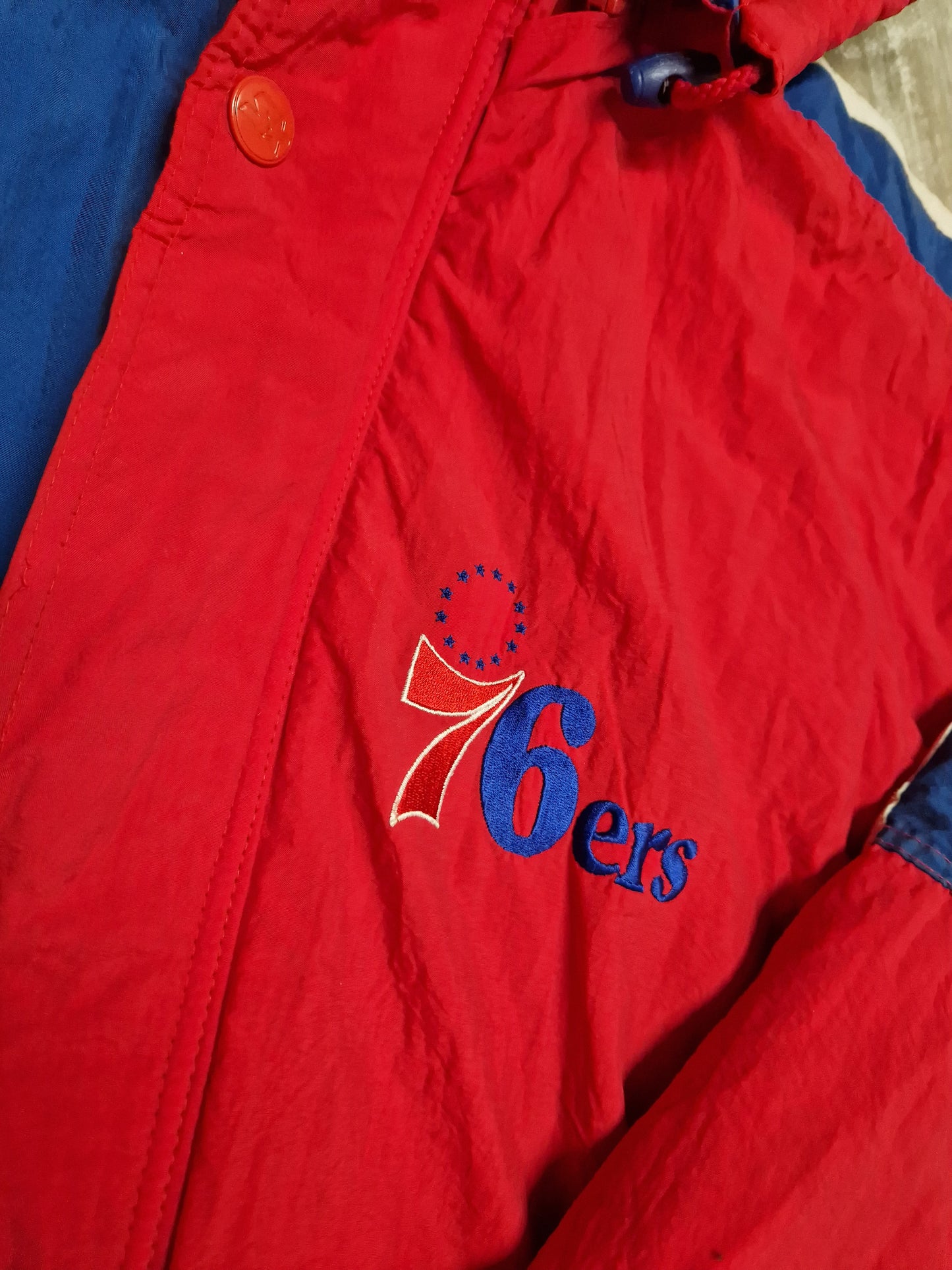 Philadelphia 76ers Jacket Size XL