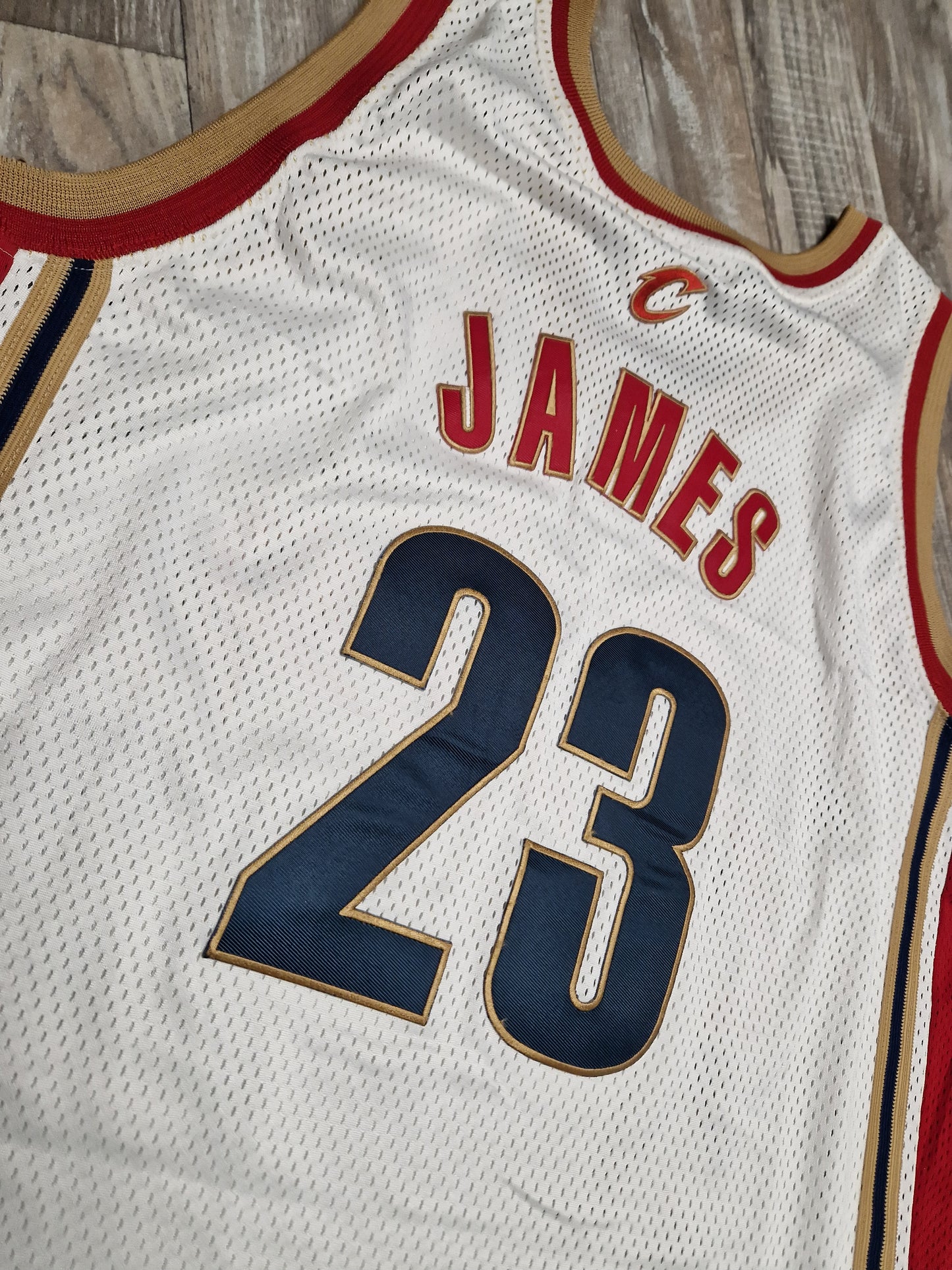 LeBron James Cleveland Cavaliers Jersey Size Large