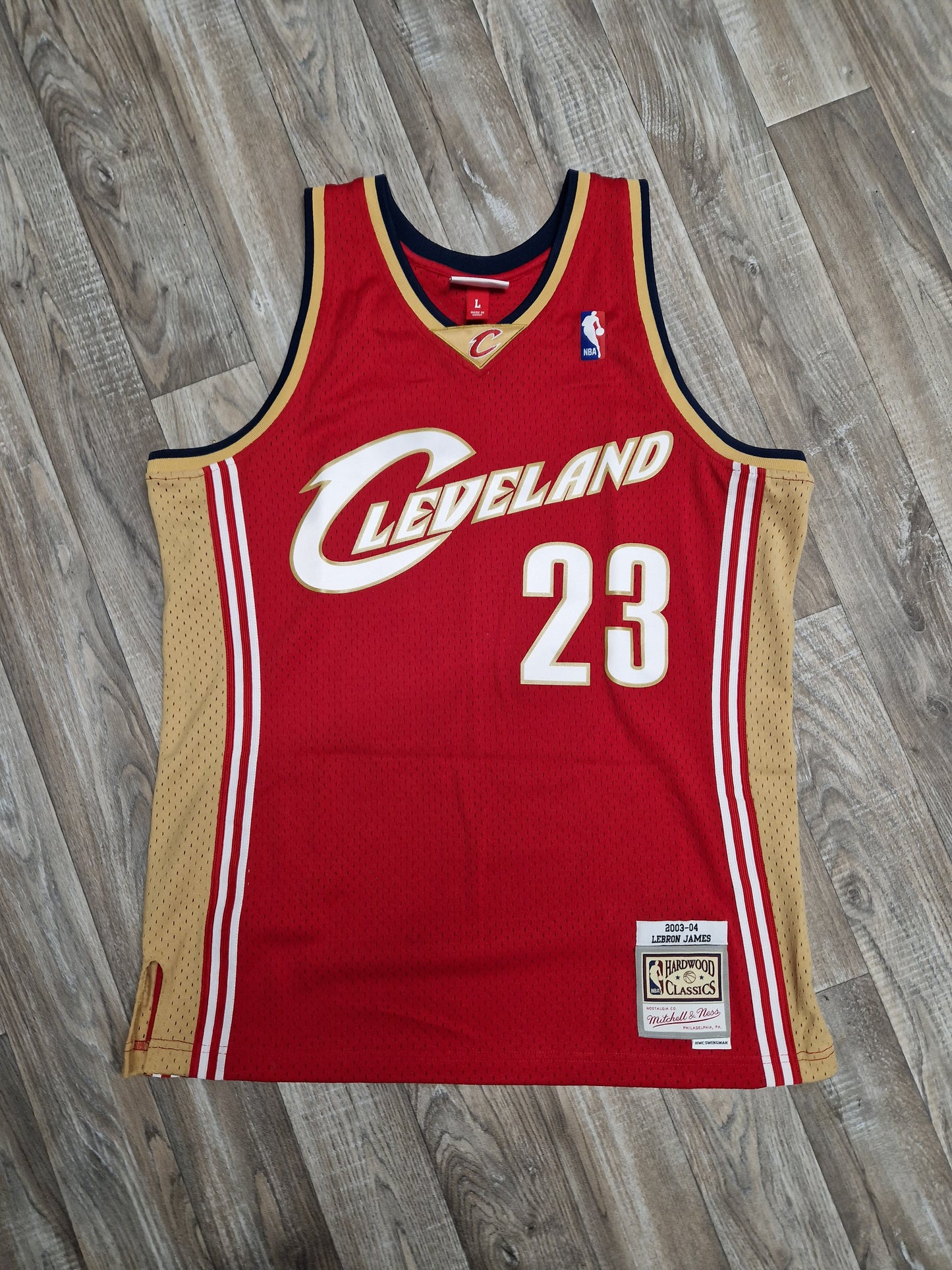 LeBron James Cleveland Cavaliers Jersey Size Large