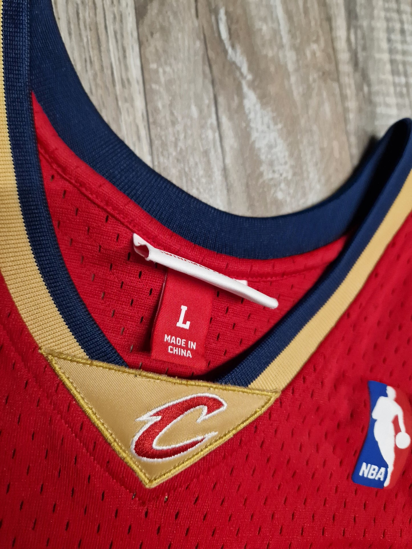 LeBron James Cleveland Cavaliers Jersey Size Large
