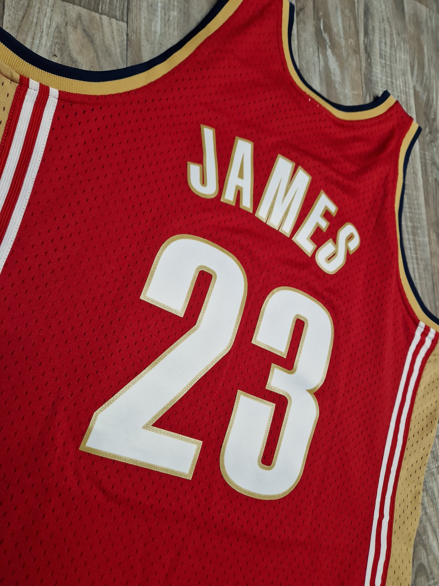 LeBron James Cleveland Cavaliers Jersey Size Large