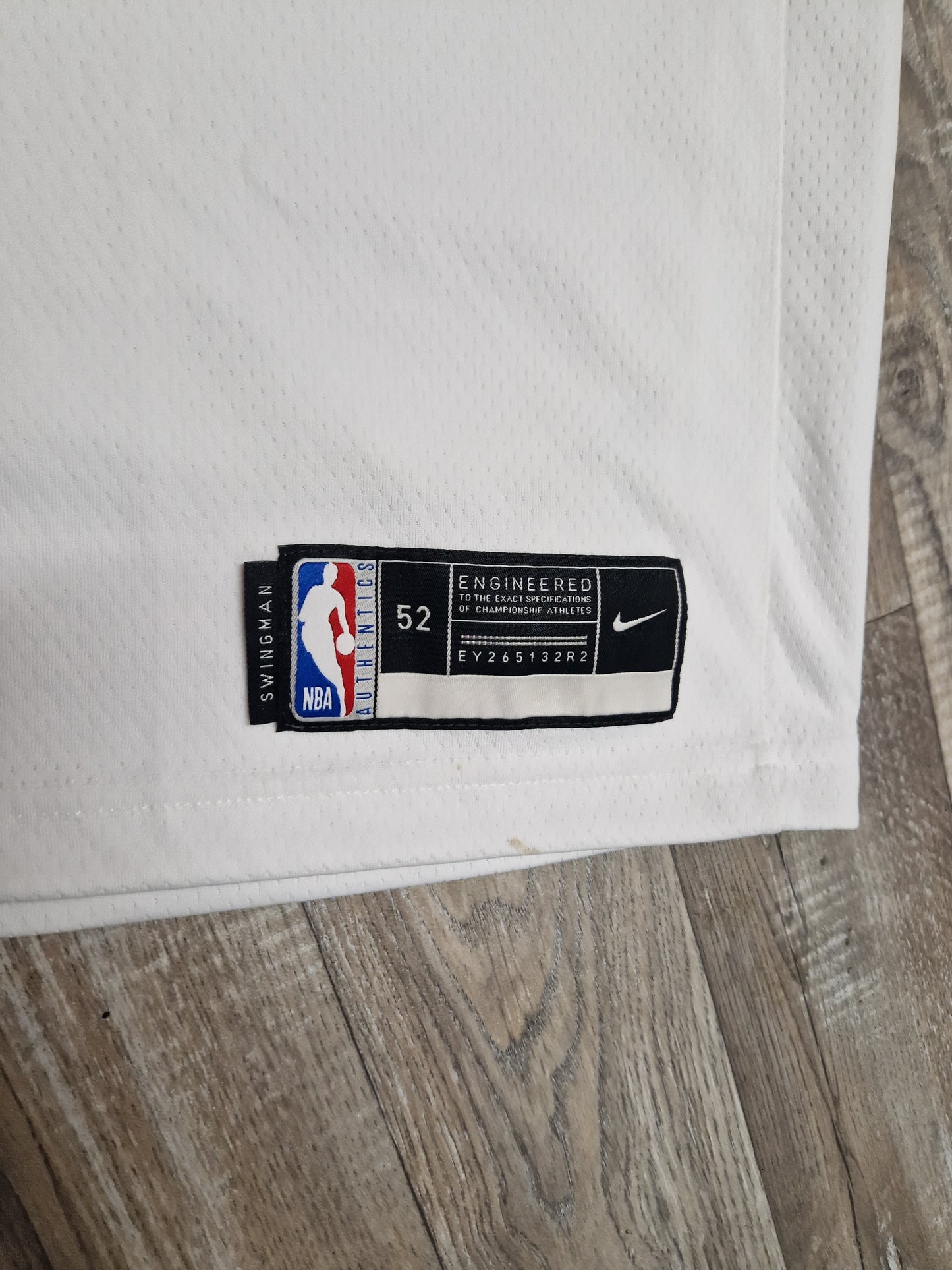 LeBron James Los Angeles Lakers Jersey Size XL