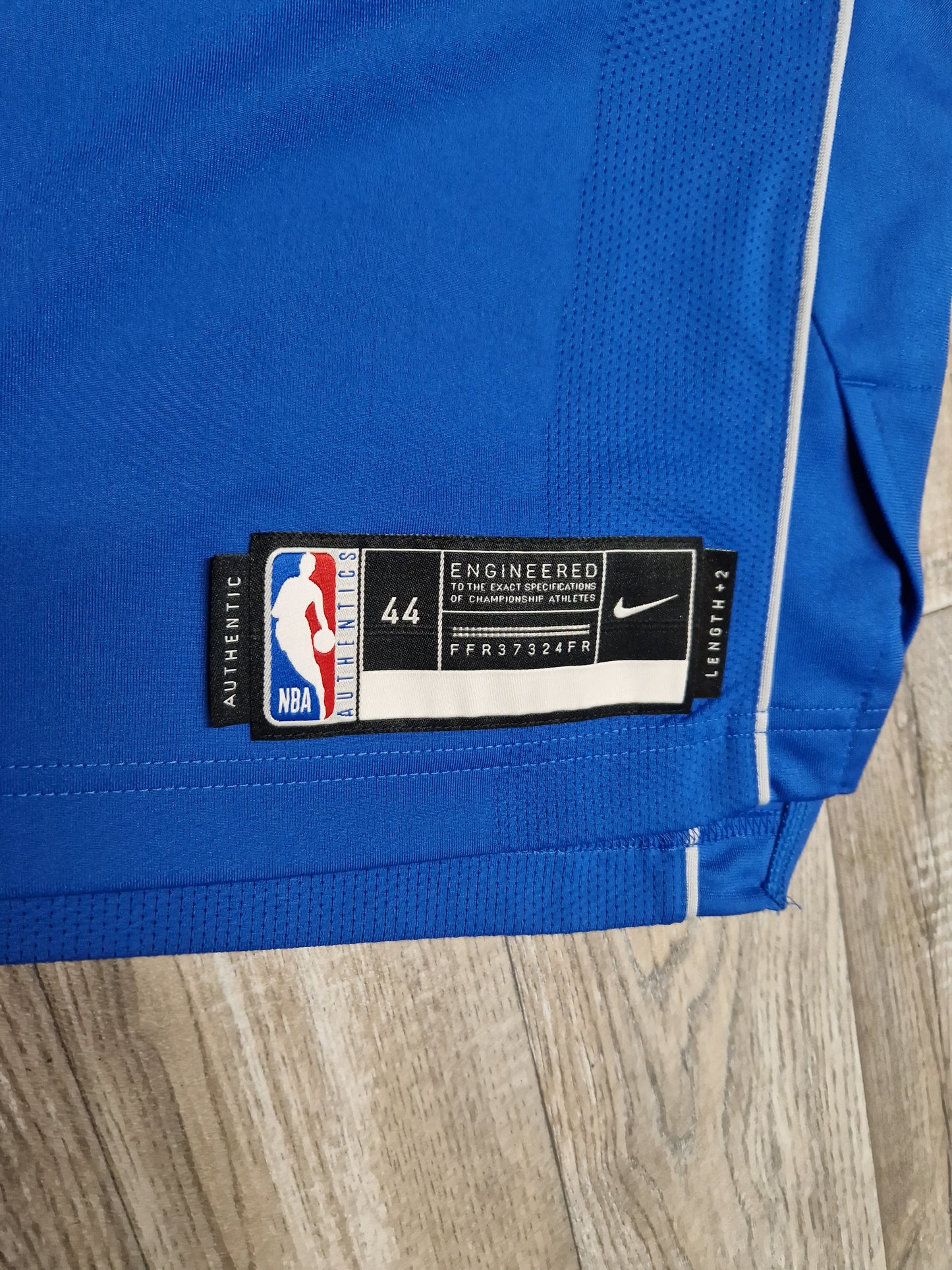 Luka Doncic Authentic Dallas Mavericks Jersey Size Medium