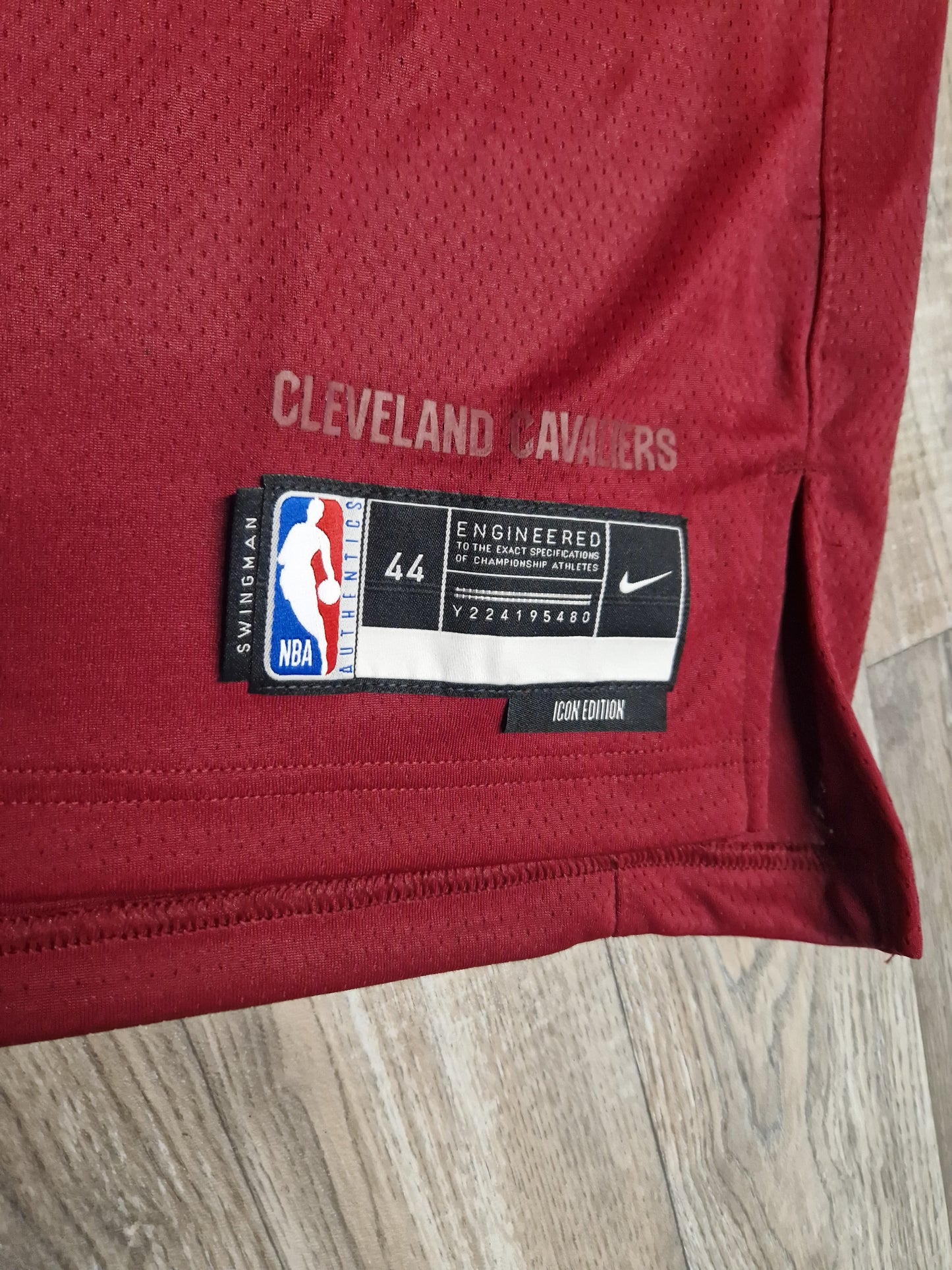 LeBron James Cleveland Cavaliers Jersey Size Medium