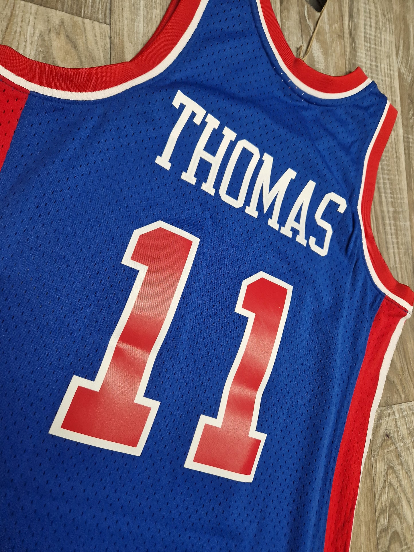 Isiah Thomas Detroit Pistons Jersey Size Medium