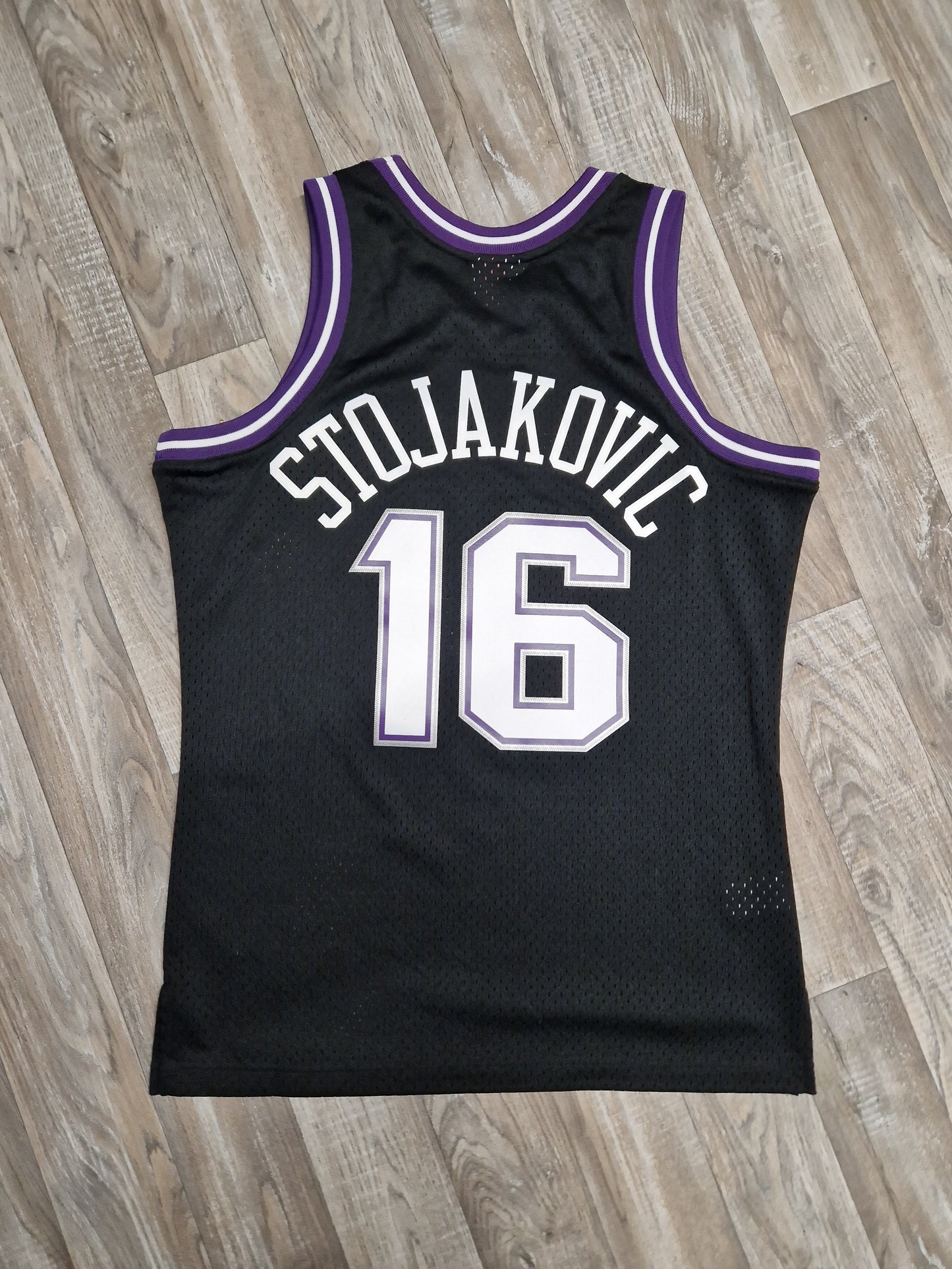 Peja Stojakovic Sacramento Kings Jersey Size Medium