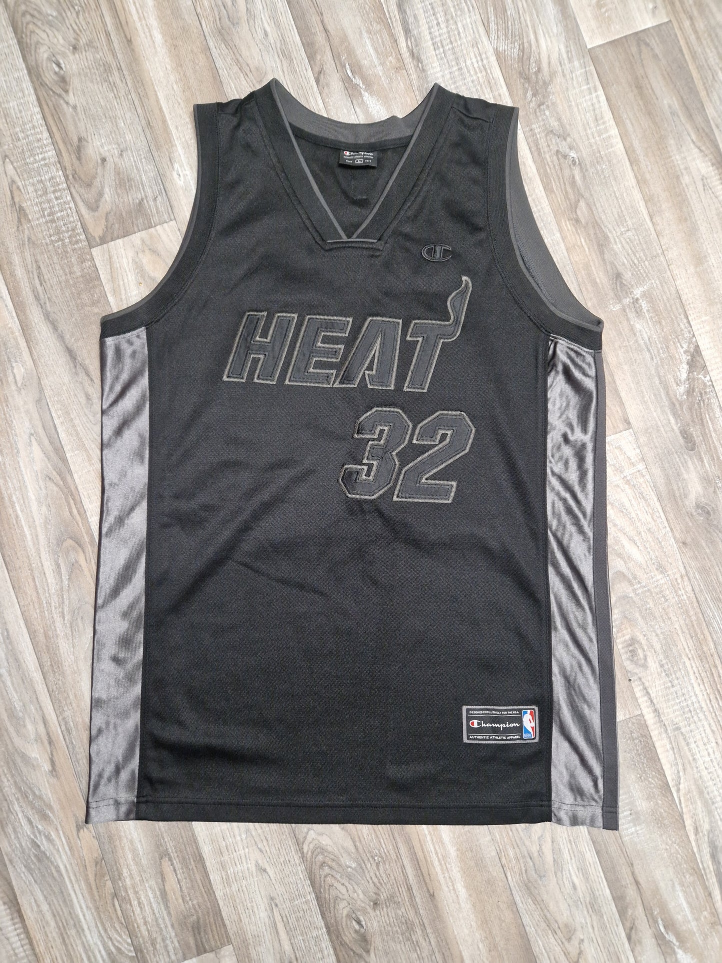 Shaquille O'Neal Miami Heat Jersey Size Large