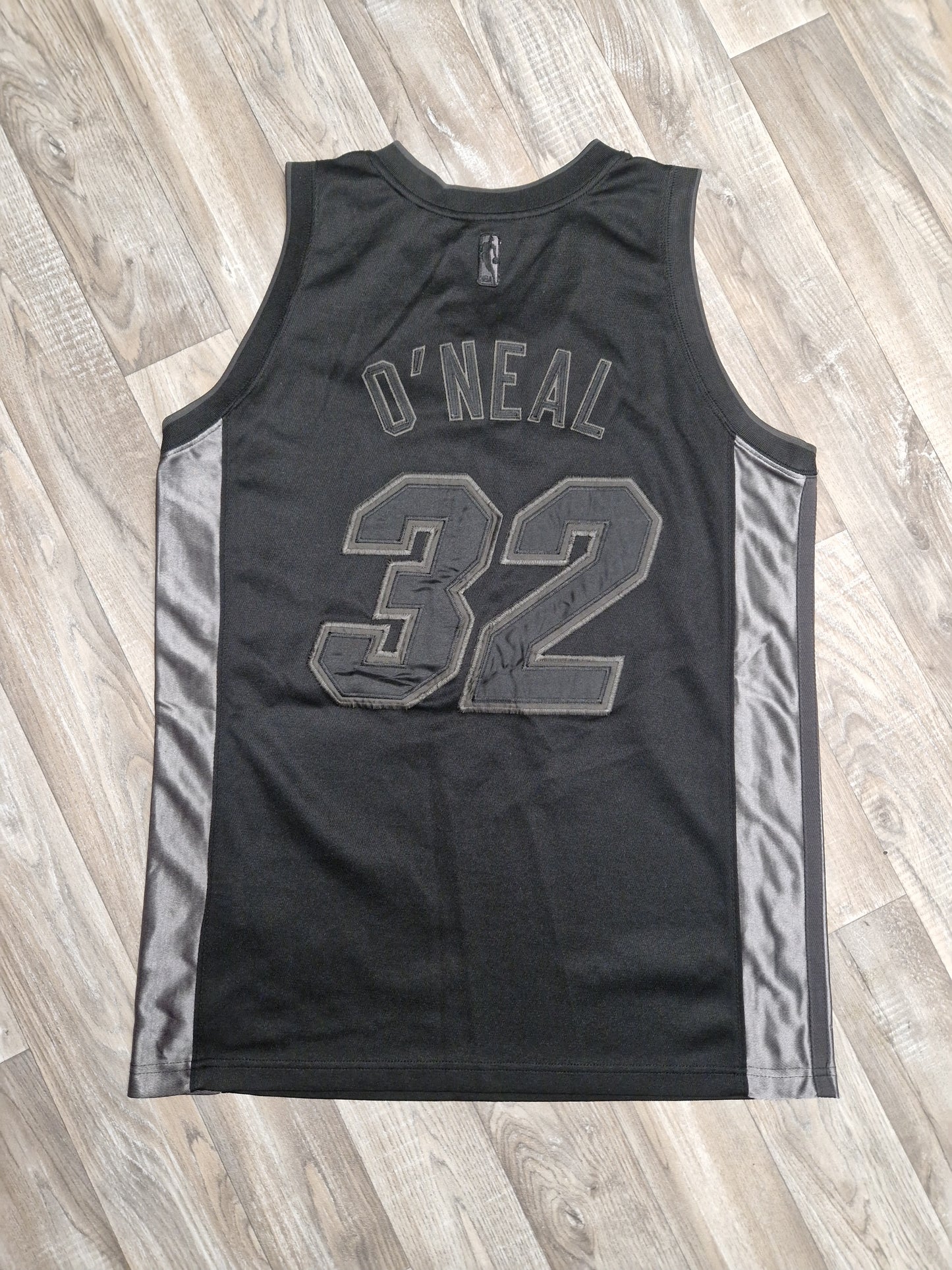 Shaquille O'Neal Miami Heat Jersey Size Large