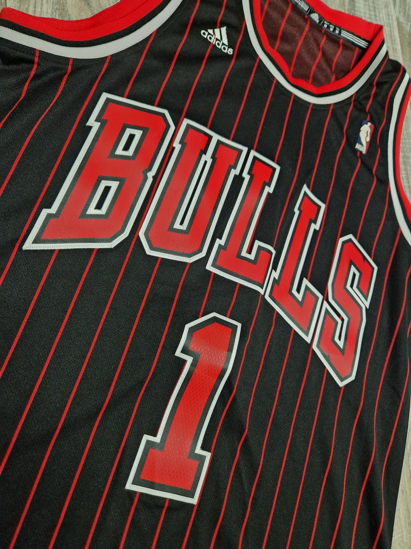 Derrick Rose Chicago Bulls Jersey Size Medium