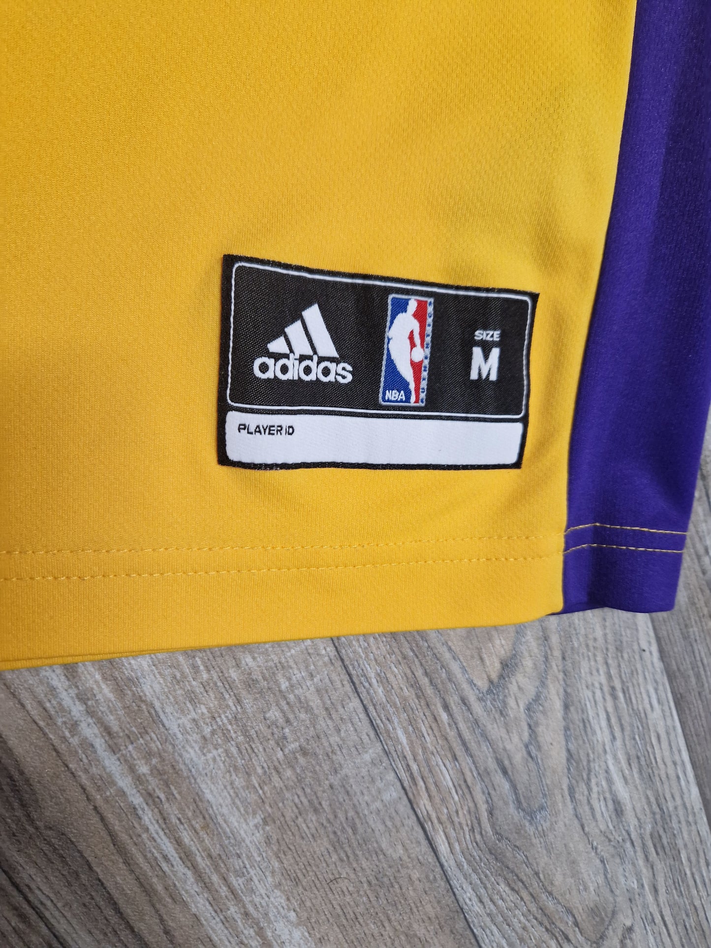Kobe Bryant Los Angeles Lakers Jersey Size Medium