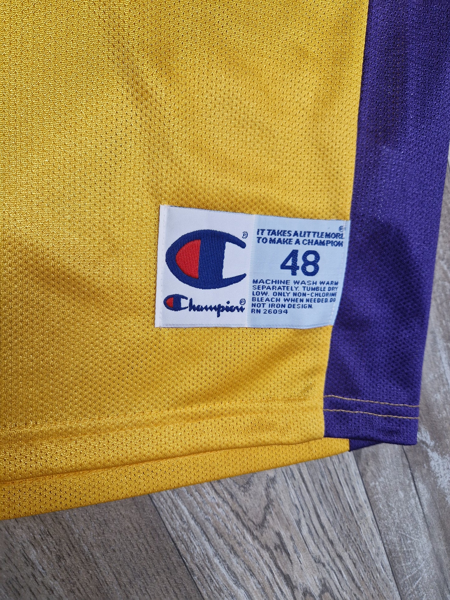 Kobe Bryant Los Angeles Lakers Jersey Size XL