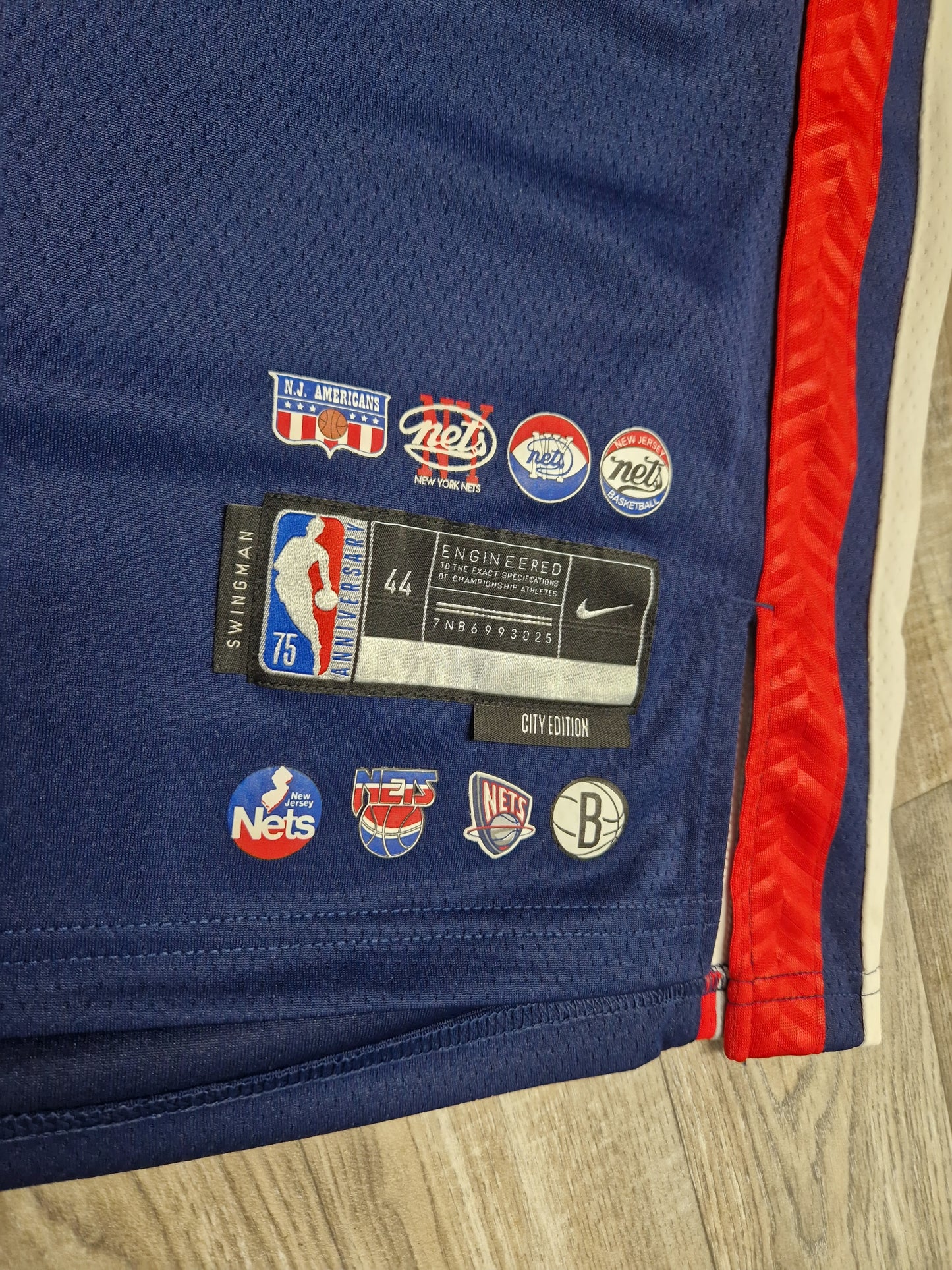 Kyrie Irving Brooklyn Nets Jersey Size Medium