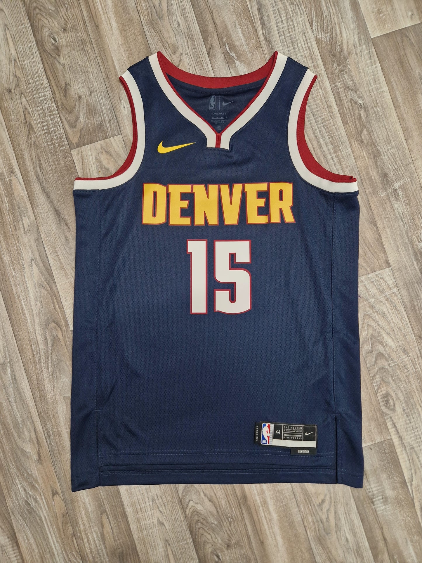 Nikola Jokic Denver Nuggets Jersey Size Medium