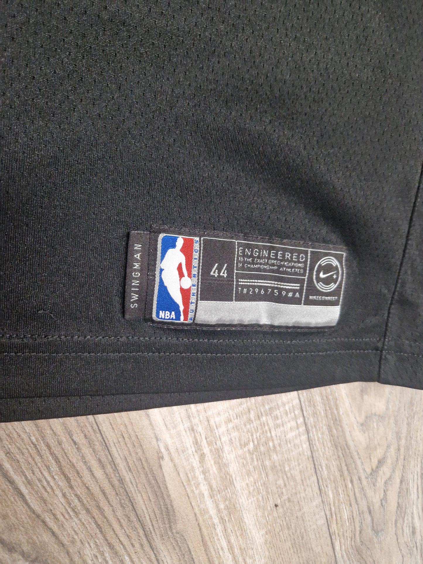 D'Angelo Russell Brooklyn Nets Jersey Size Medium