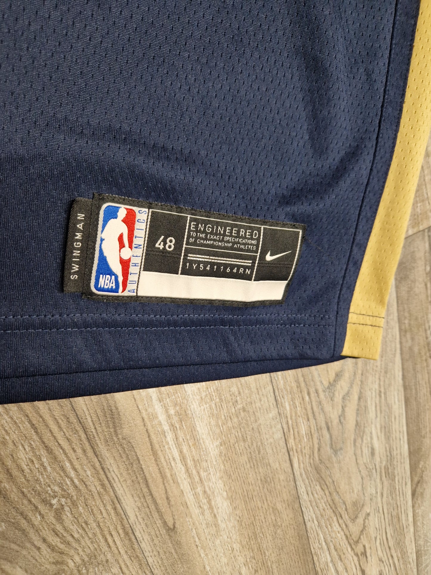 Zion Williamson New Orleans Pelicans Jersey Size Large