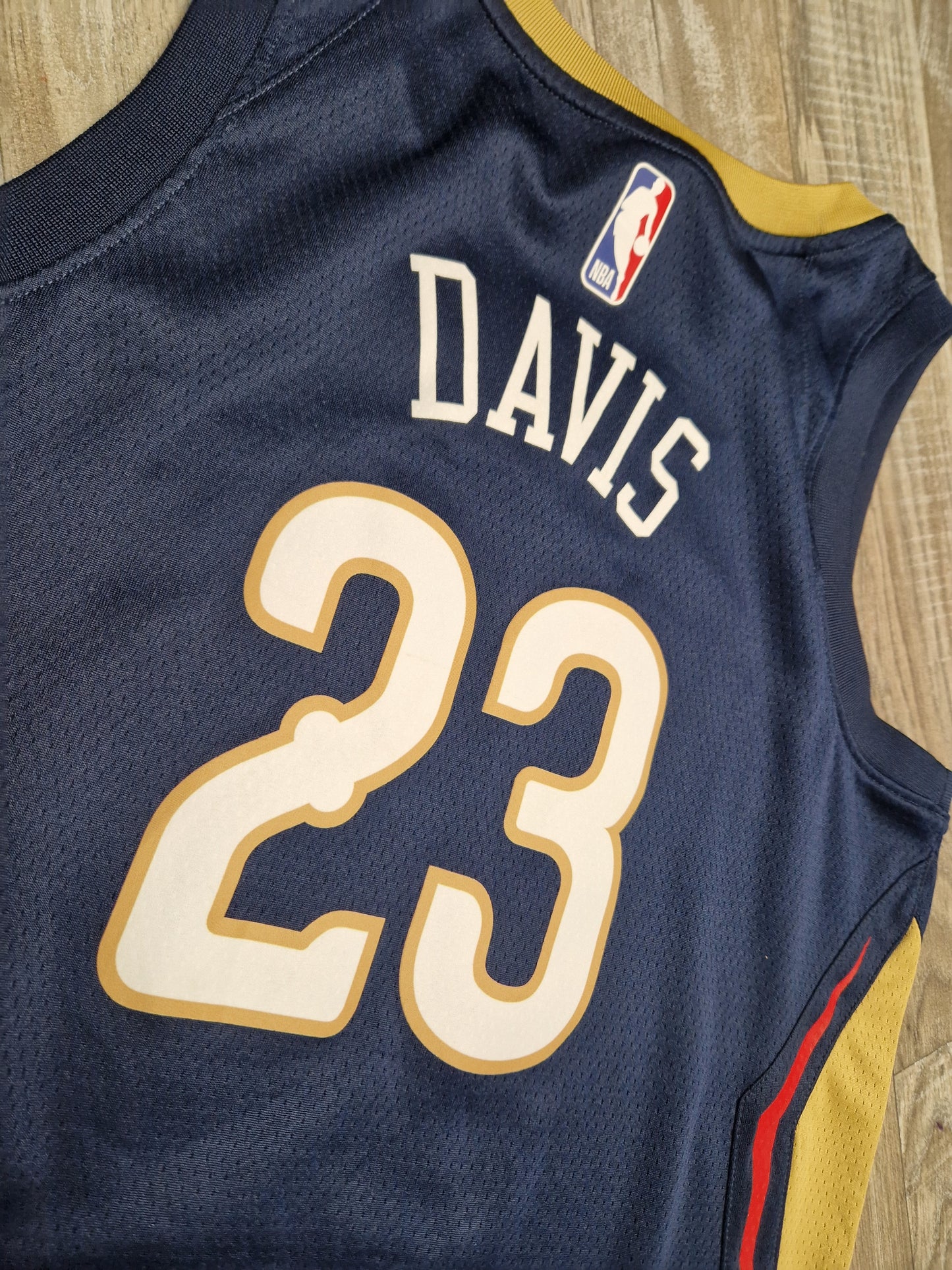 Anthony Davis New Orleans Pelicans Jersey Size Small
