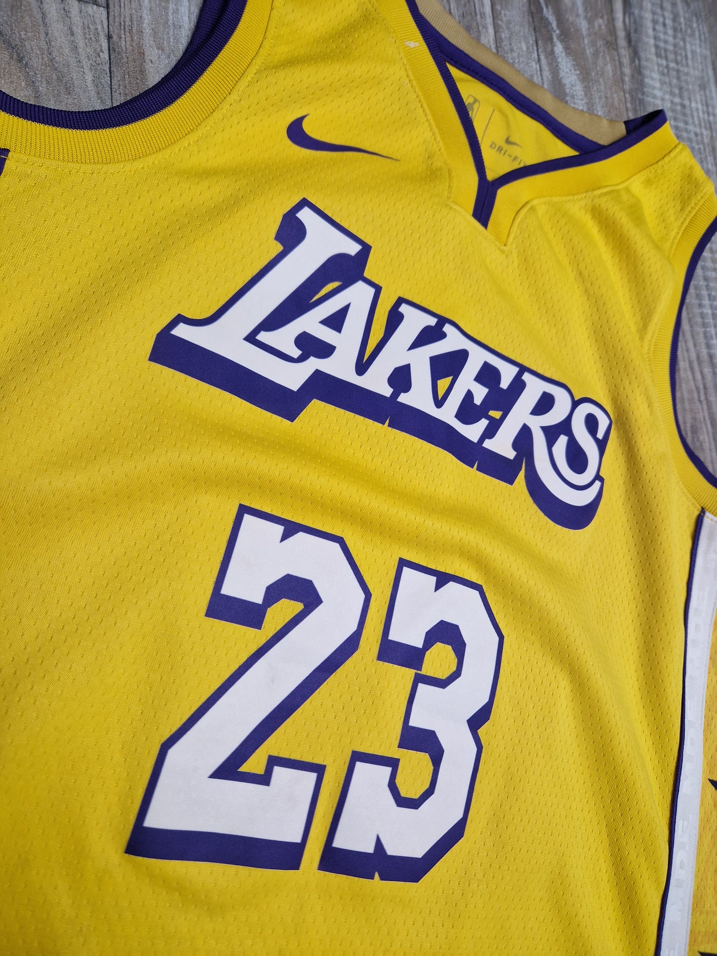 LeBron James Los Angeles Lakers Jersey Size Small