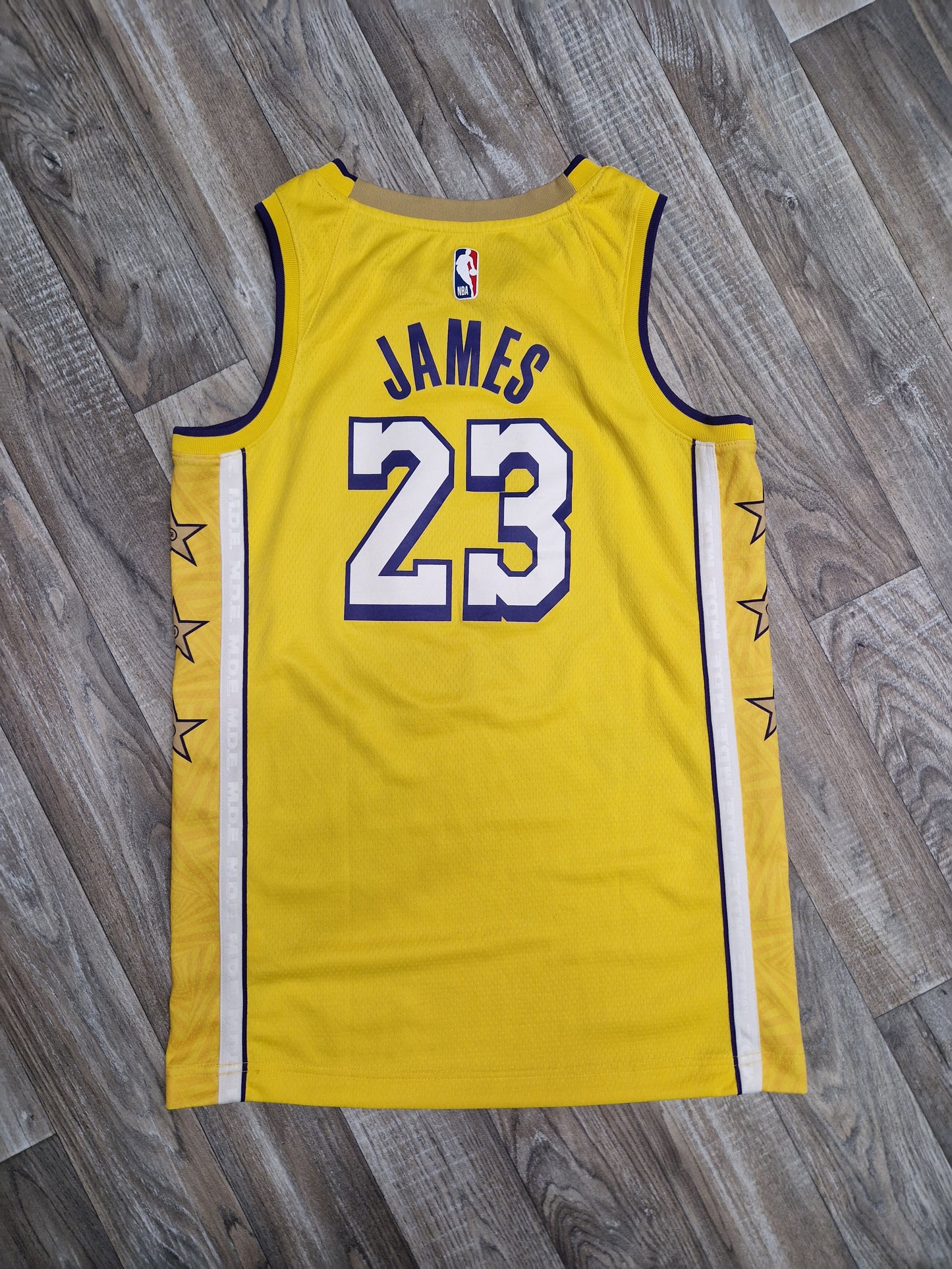 LeBron James Los Angeles Lakers Jersey Size Small