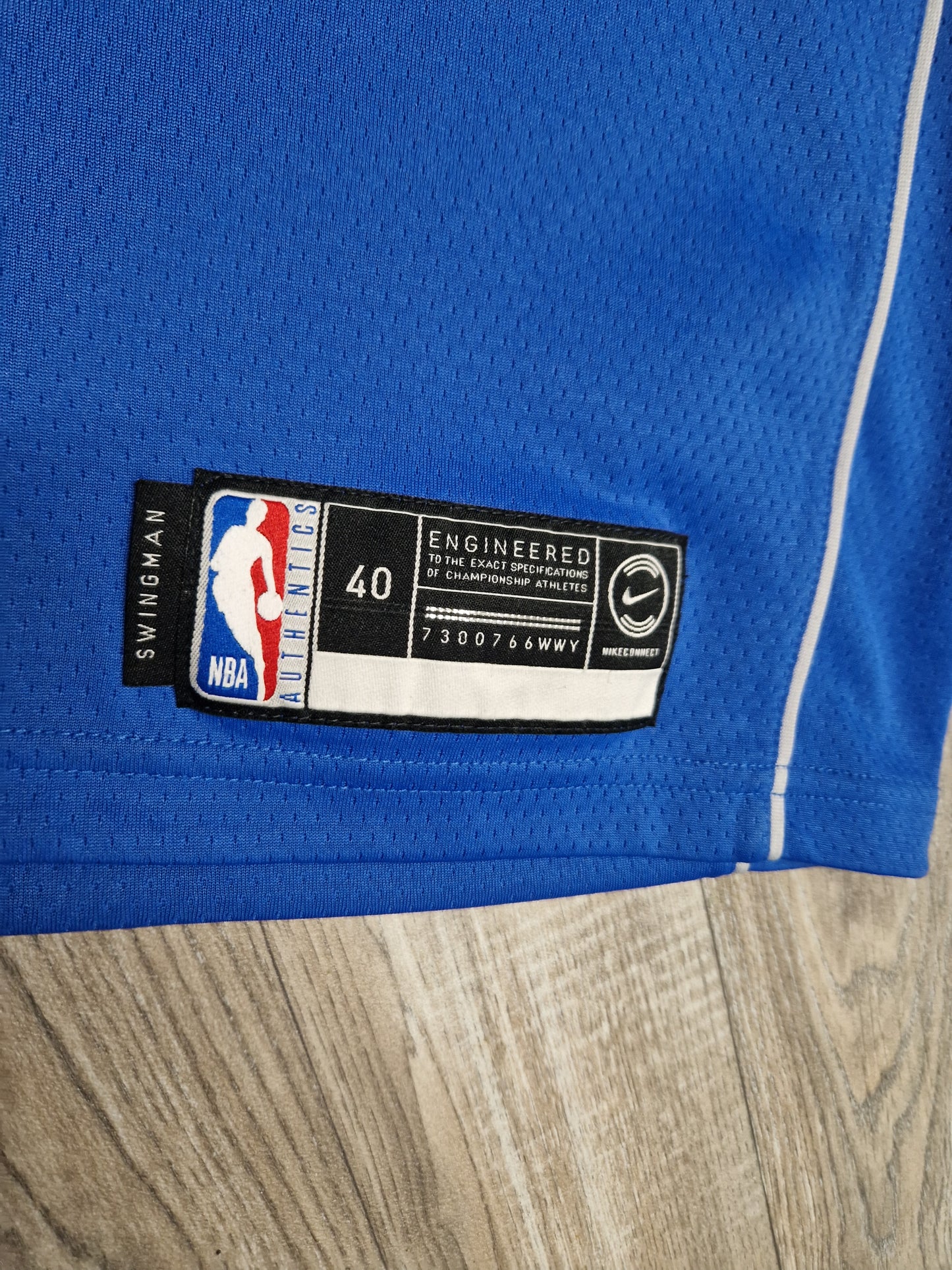 Luka Doncic Dallas Mavericks Jersey Size Small