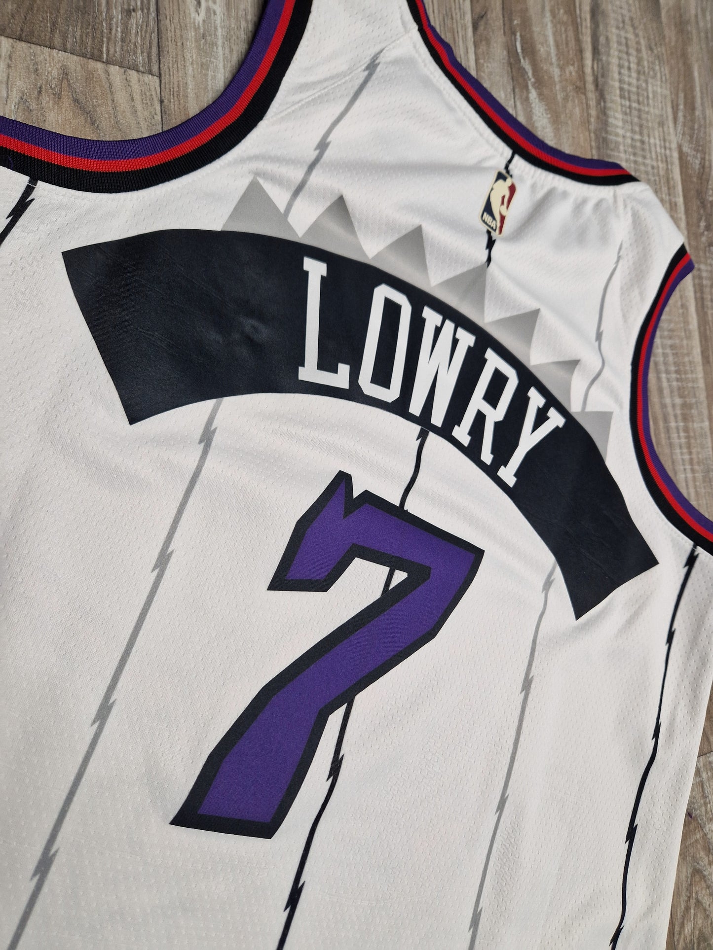 Kyle Lowry Toronto Raptors Jersey Size Medium