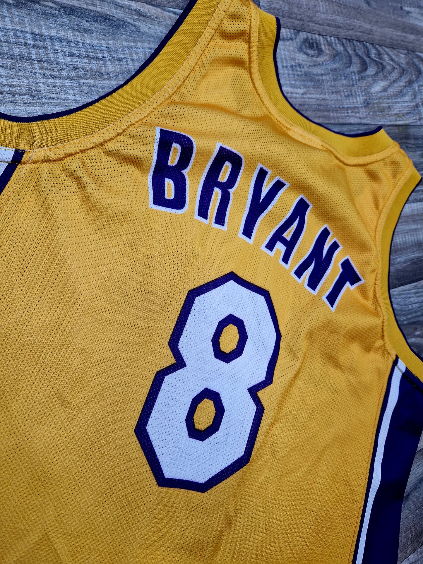 Kobe Bryant Los Angeles Lakers Jersey Size Large