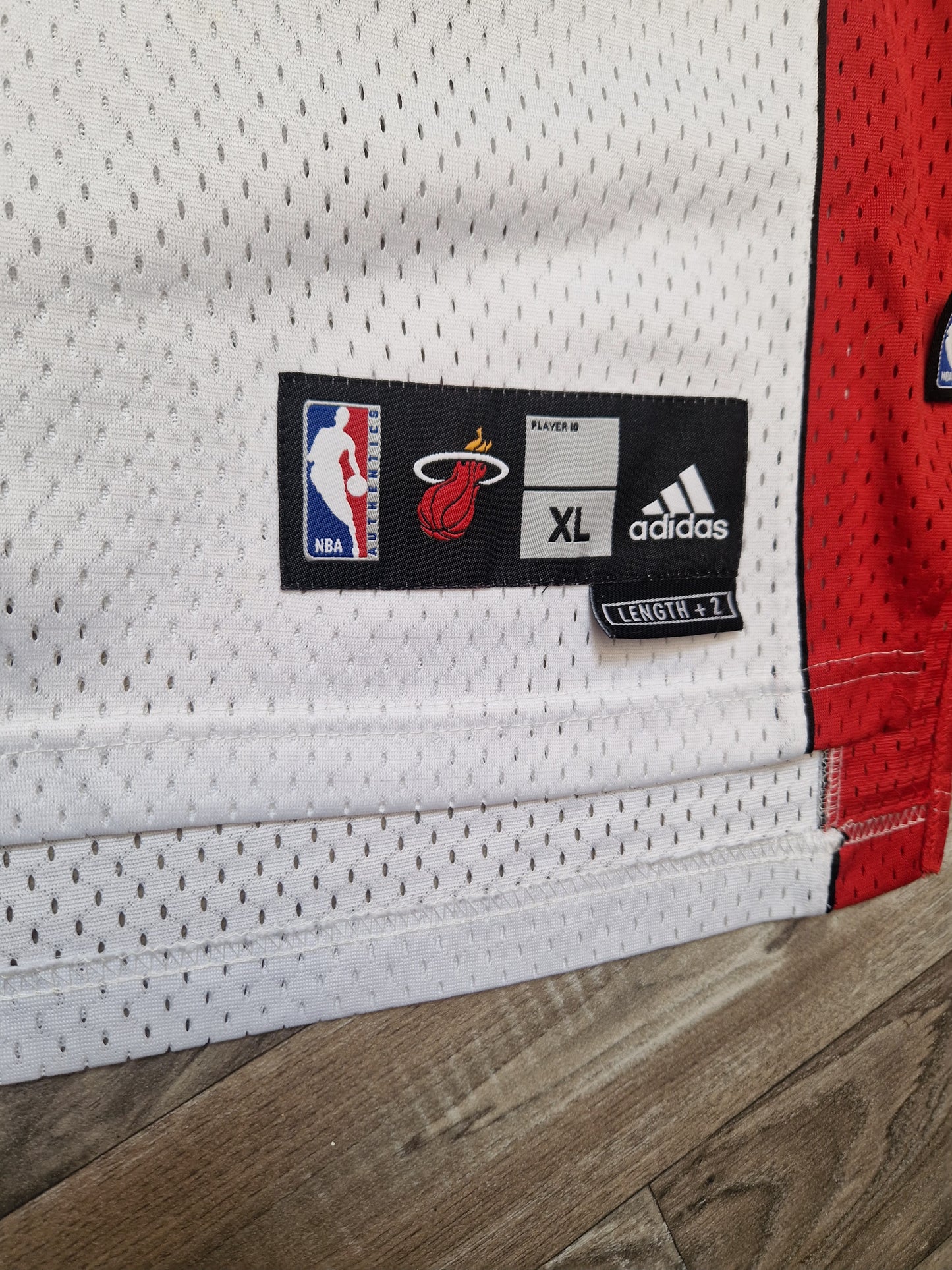 Dwyane Wade Miami Heat Jersey Size XL
