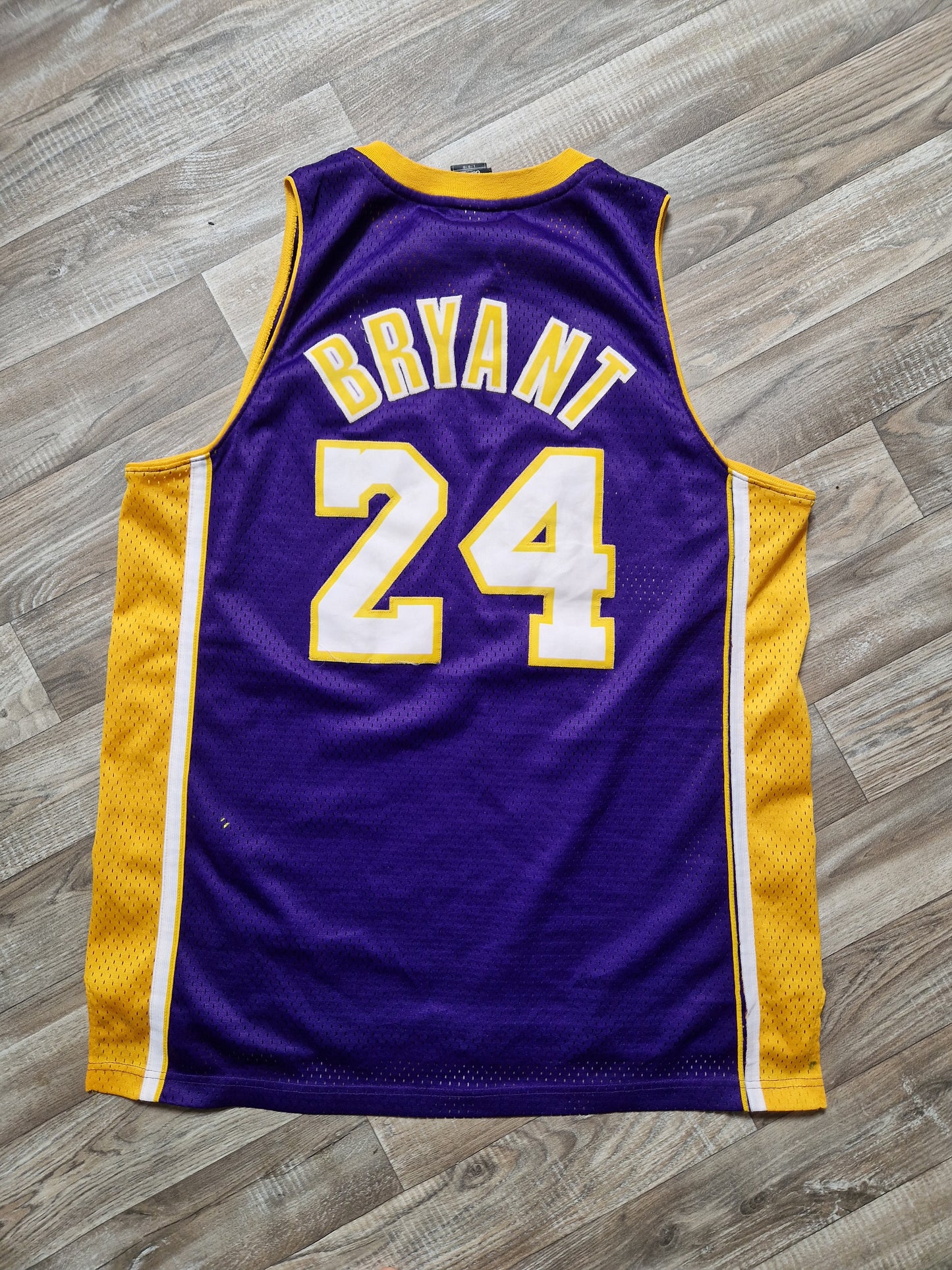 Kobe Bryant Los Angeles Lakers Jersey Size Large