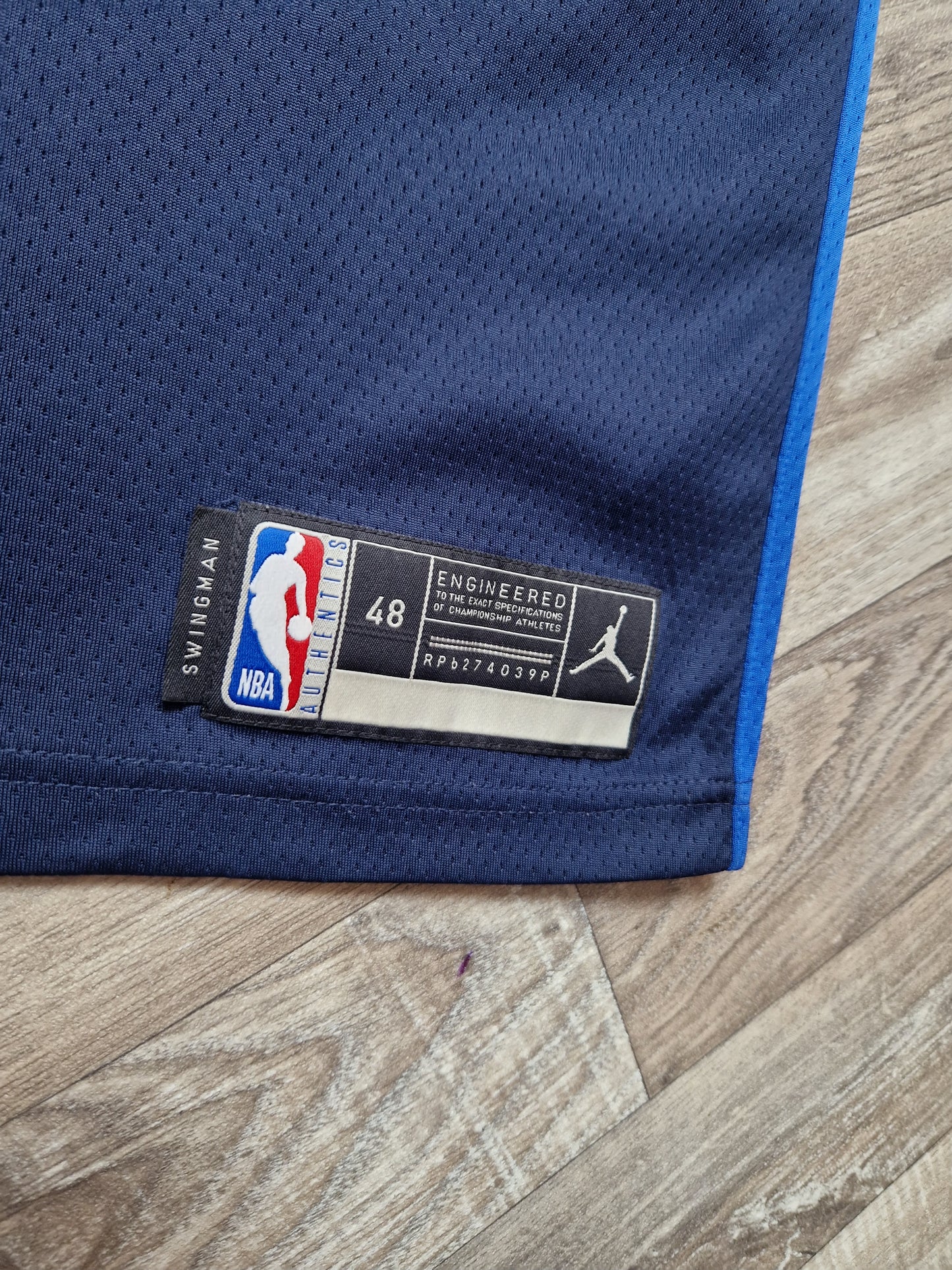 Luka Doncic Dallas Mavericks Jersey Size Large