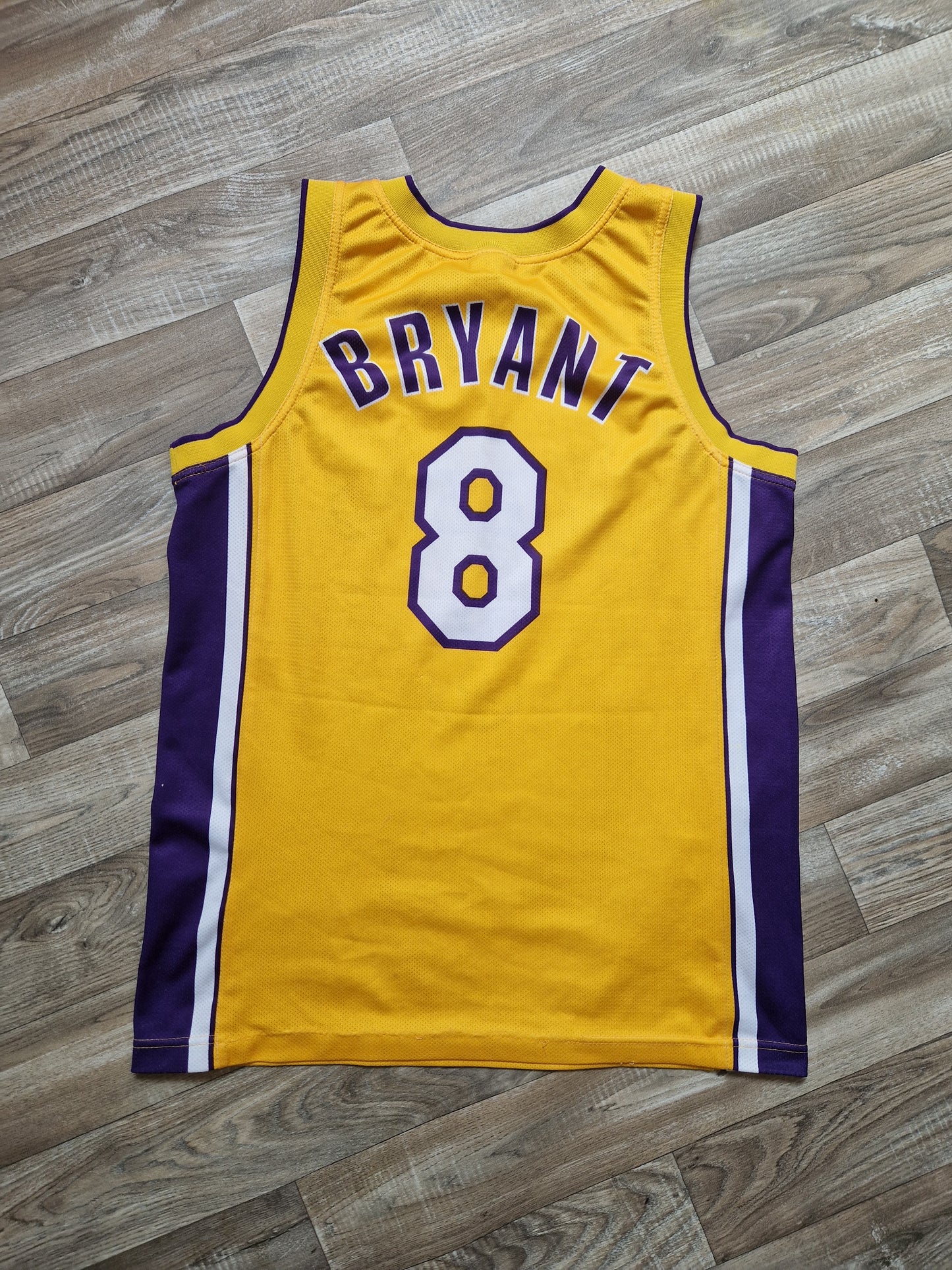 Kobe Bryant Los Angeles Lakers Jersey Size Medium