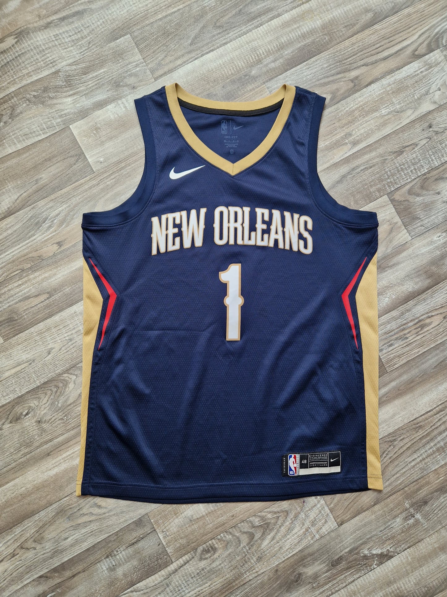 Zion Williamson New Orleans Pelicans Jersey Size Large
