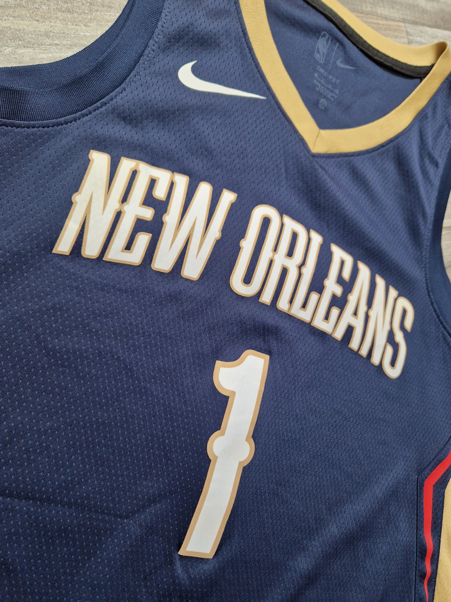 Zion Williamson New Orleans Pelicans Jersey Size Large