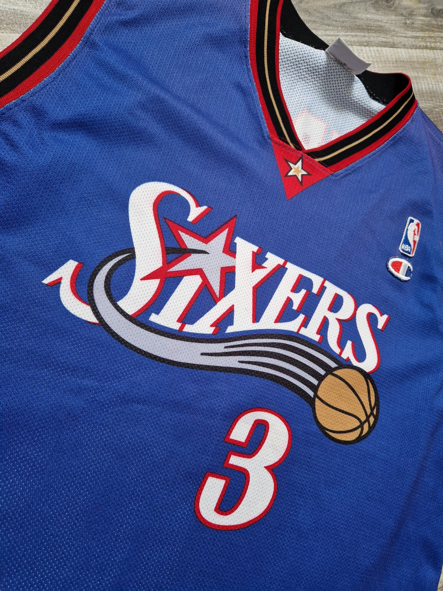 Allen Iverson Philadelphia 76ers Jersey Size Large