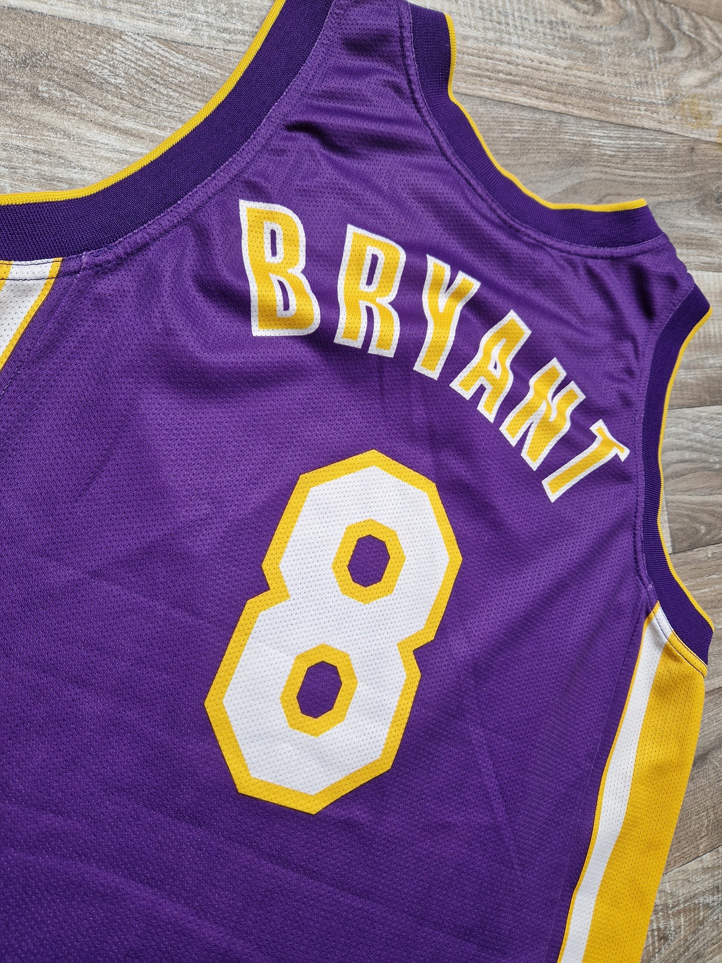 Kobe Bryant Los Angeles Lakers Jersey Size Medium