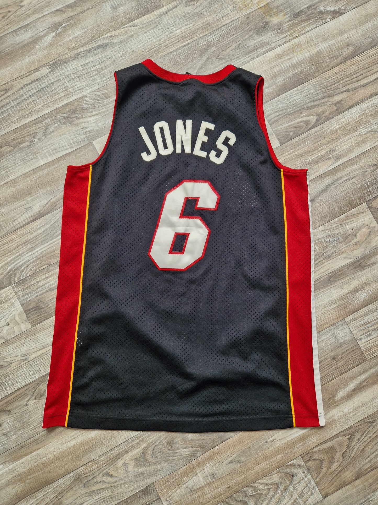 Eddie Jones Miami Heat Jersey Size Medium