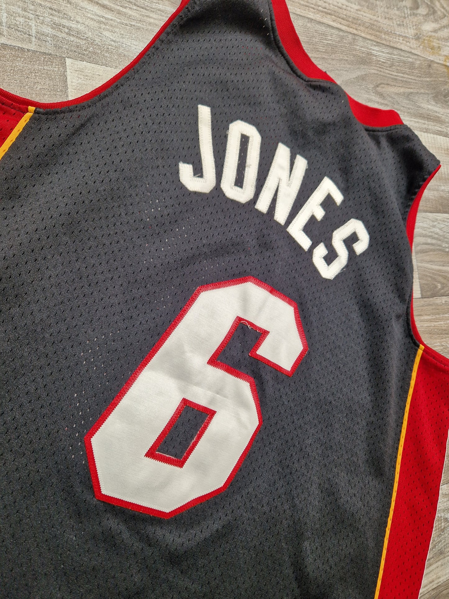 Eddie Jones Miami Heat Jersey Size Medium