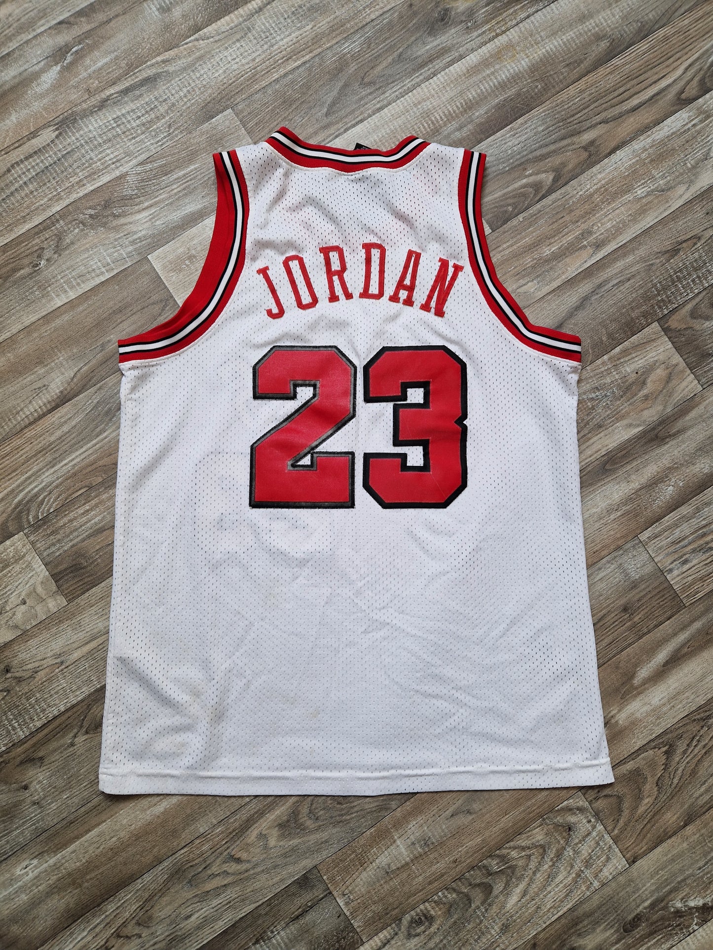 Michael Jordan Chicago Bulls Jersey Size Medium