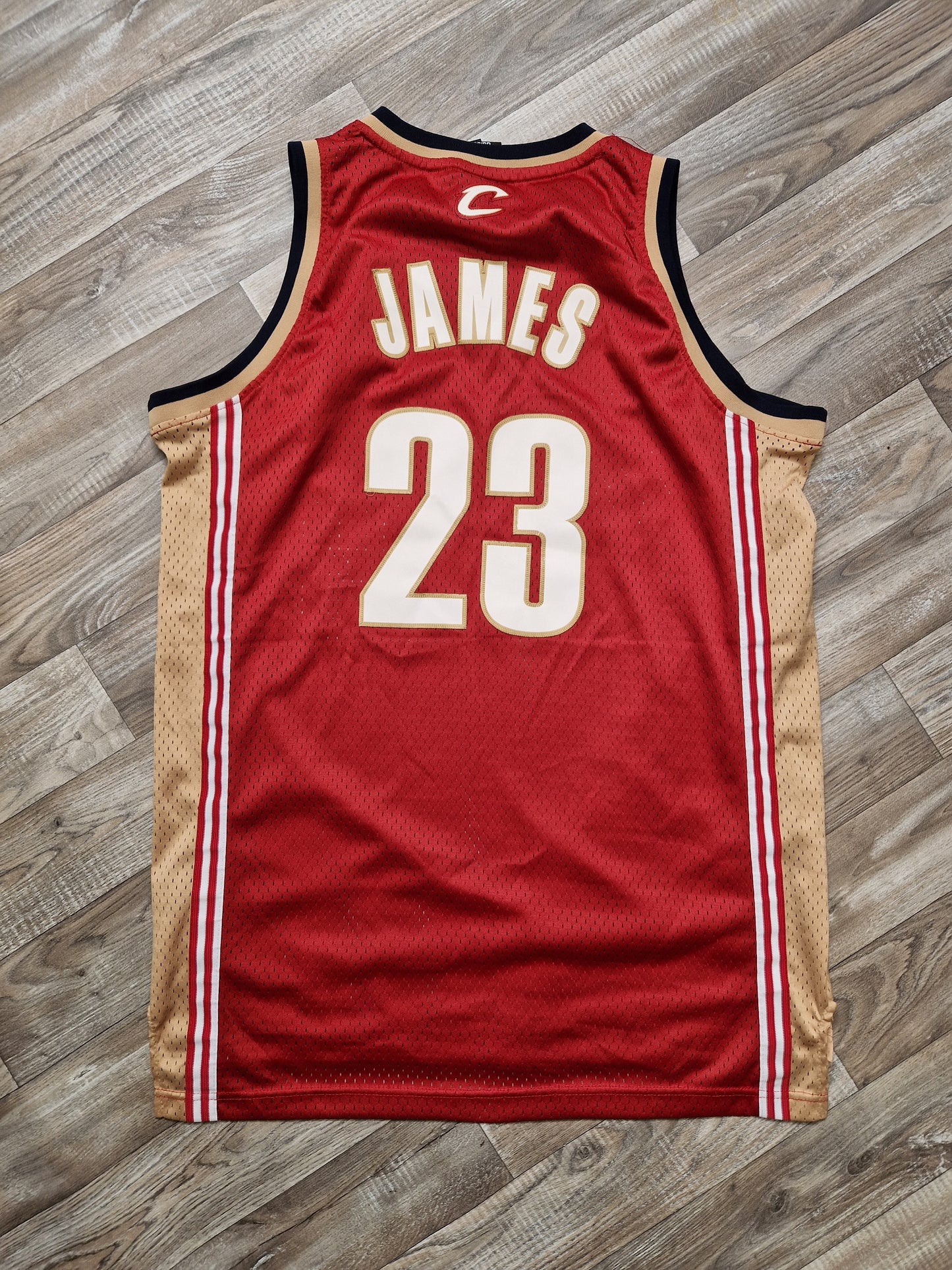 LeBron James Cleveland Cavaliers Jersey Size Large